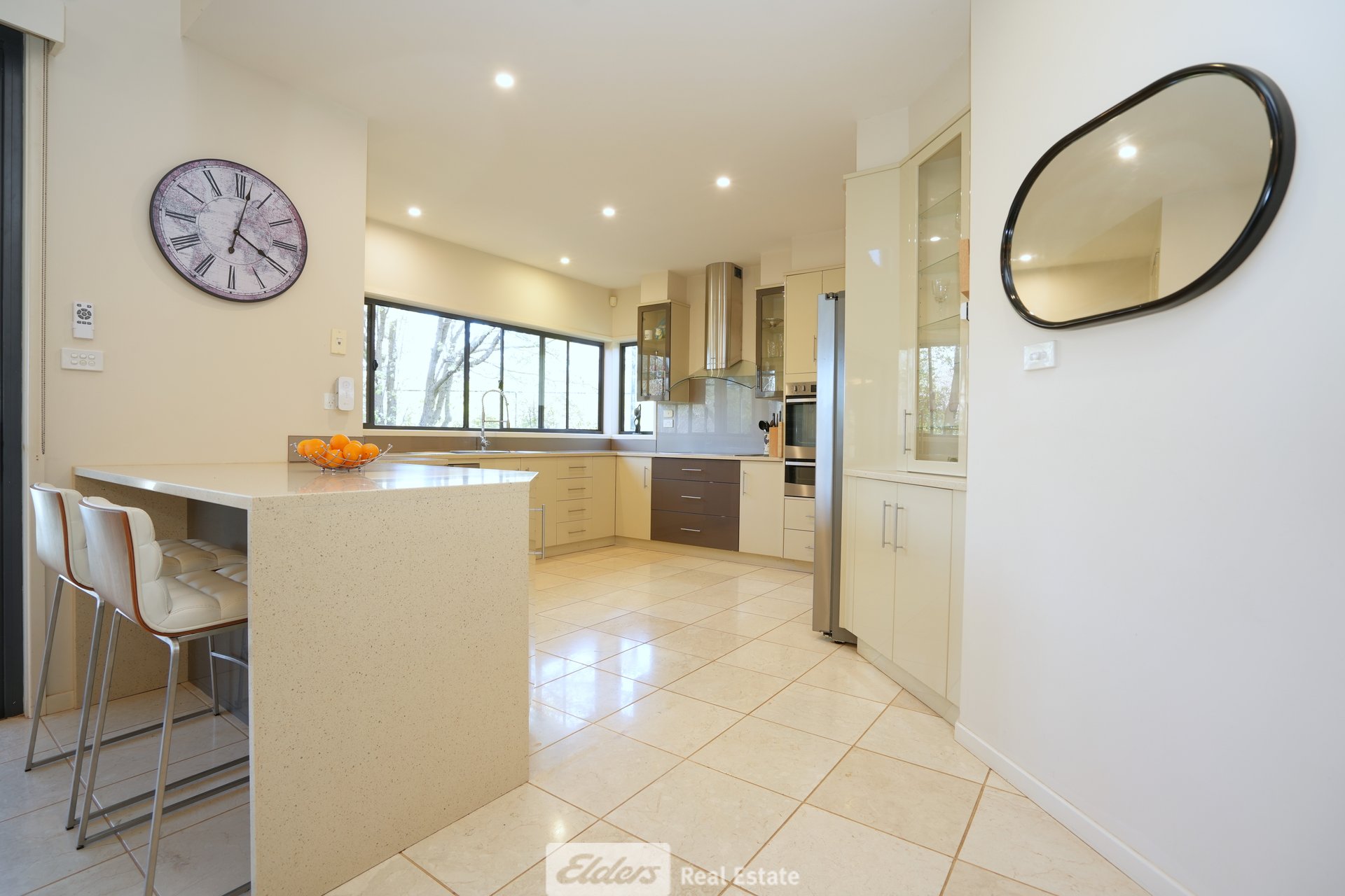 16 Bella Vista Drive — photo 4 of 10