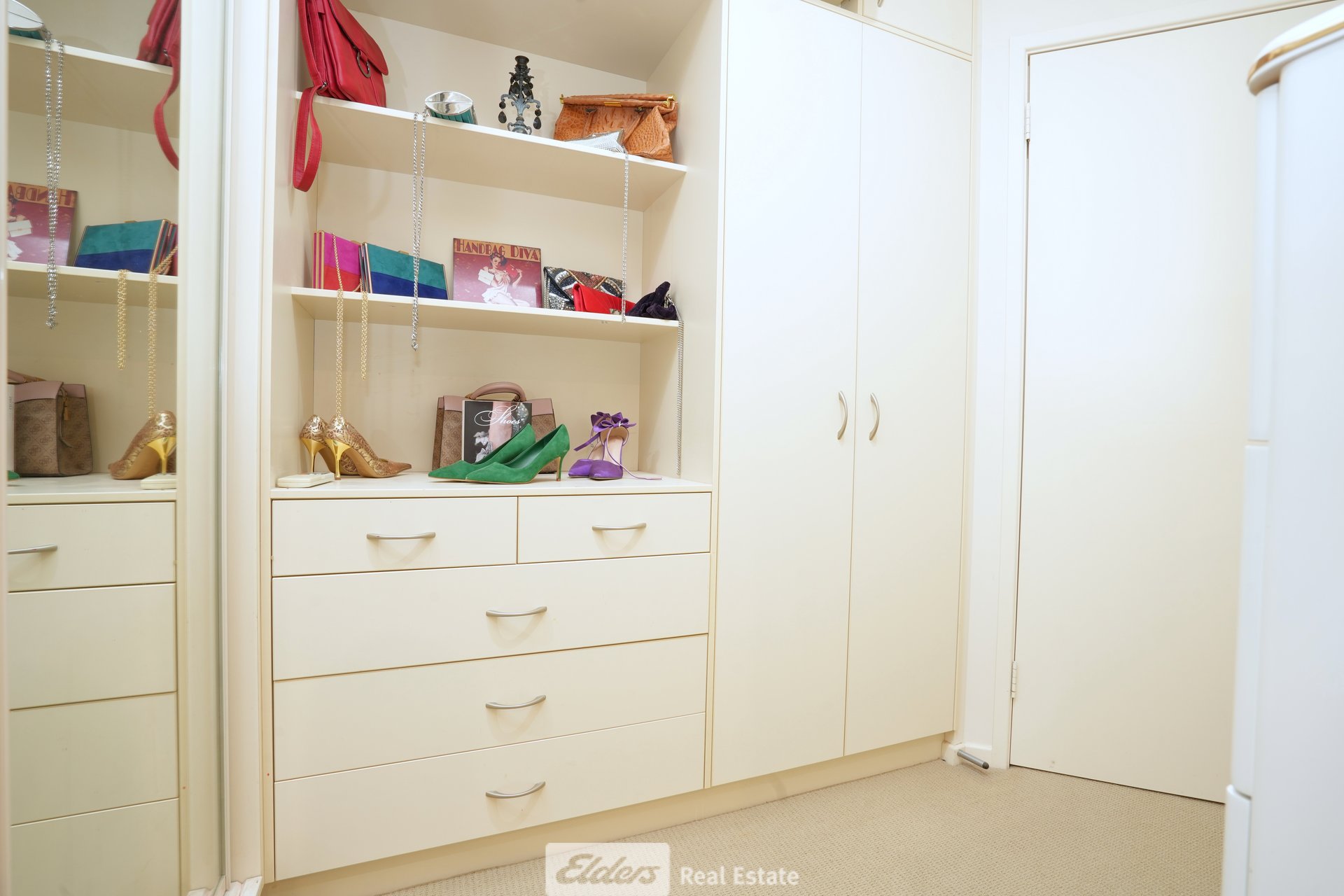 16 Bella Vista Drive — photo 9 of 10