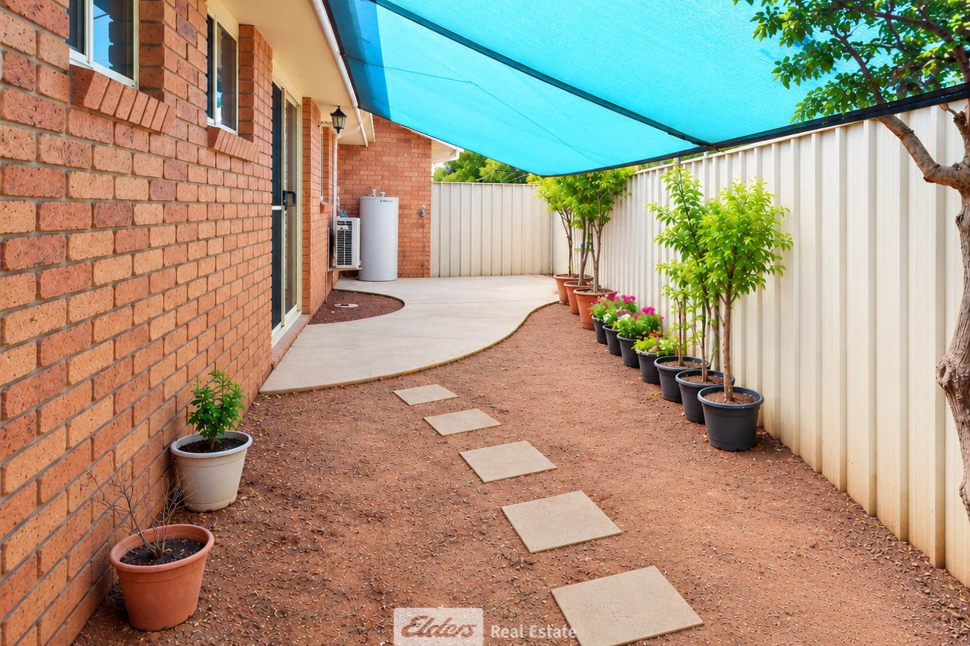 1/43 Coolah Street — photo 6 of 6