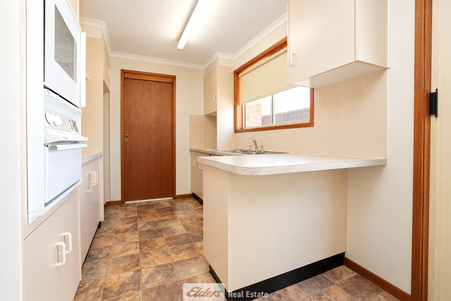 1/43 Coolah Street — photo 2 of 6