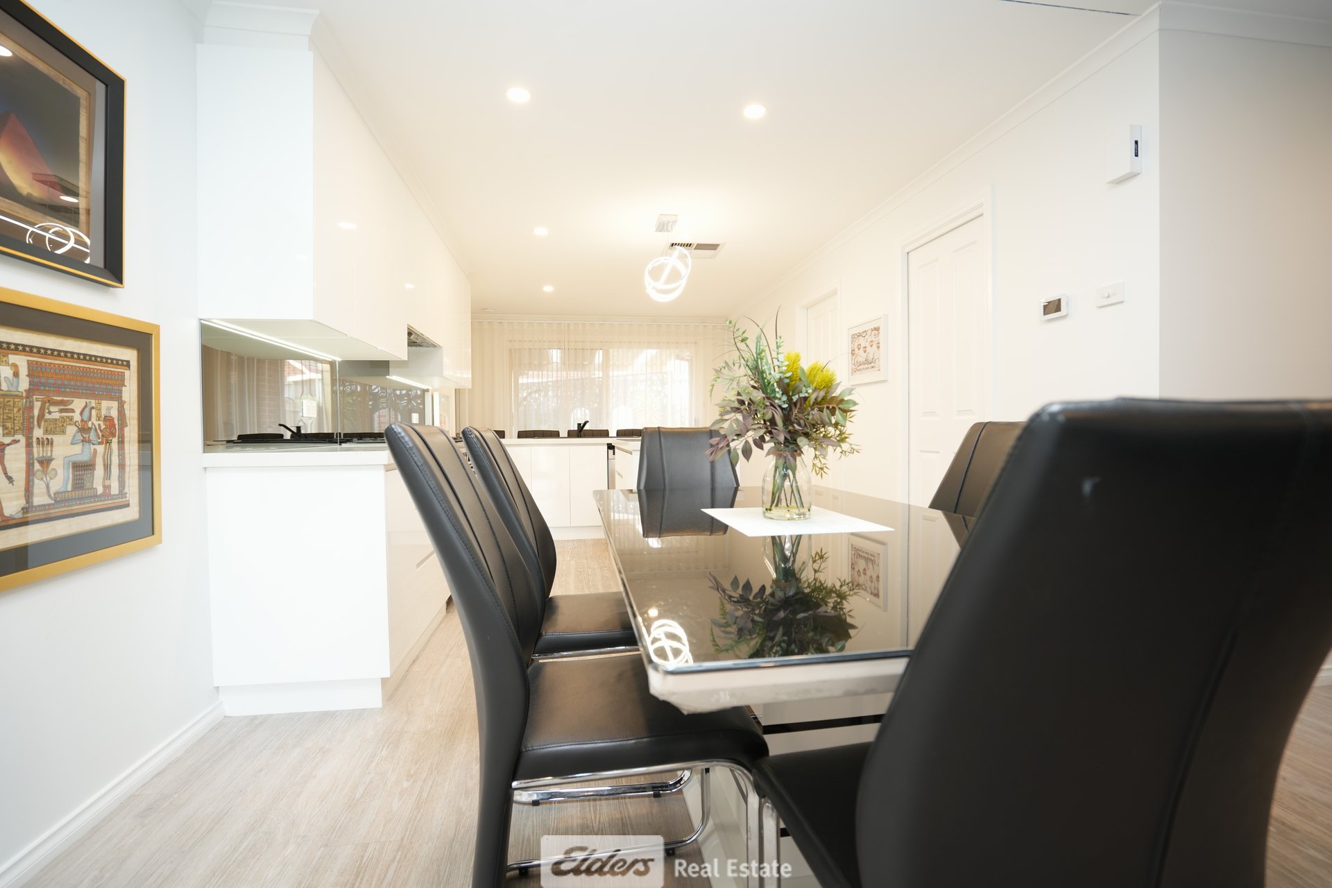 2/93 Binya Street — photo 3 of 10