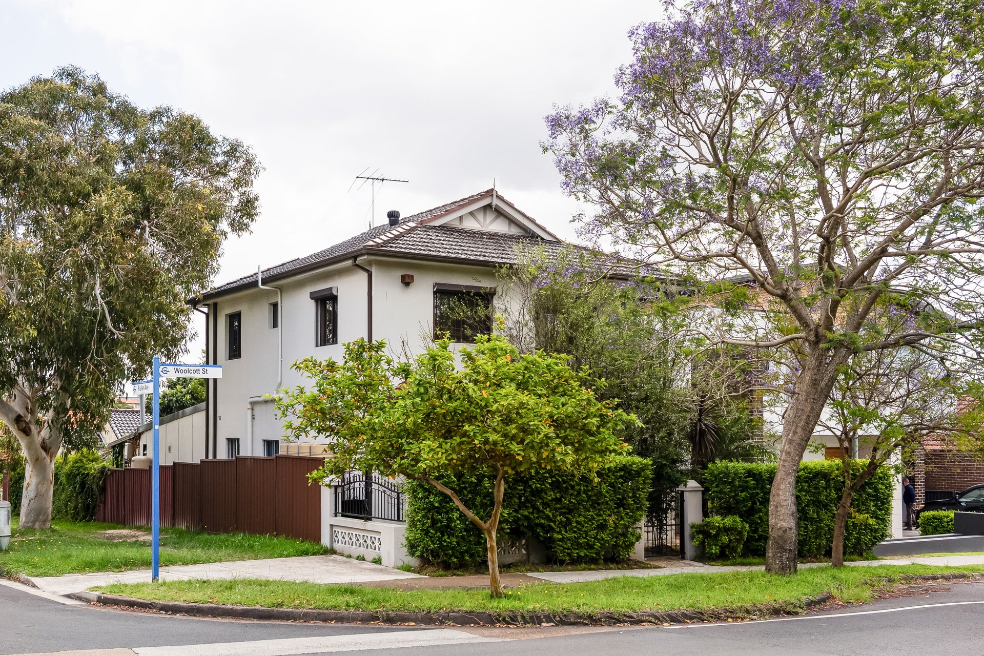53 Woolcott Street, Earlwood Auction by Adrian William