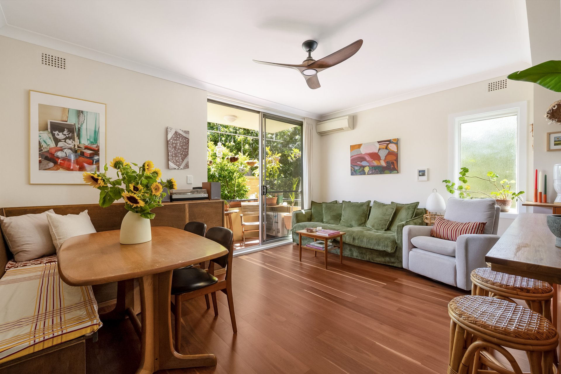 1/9 Prospect Road, Summer Hill Auction by Adrian William