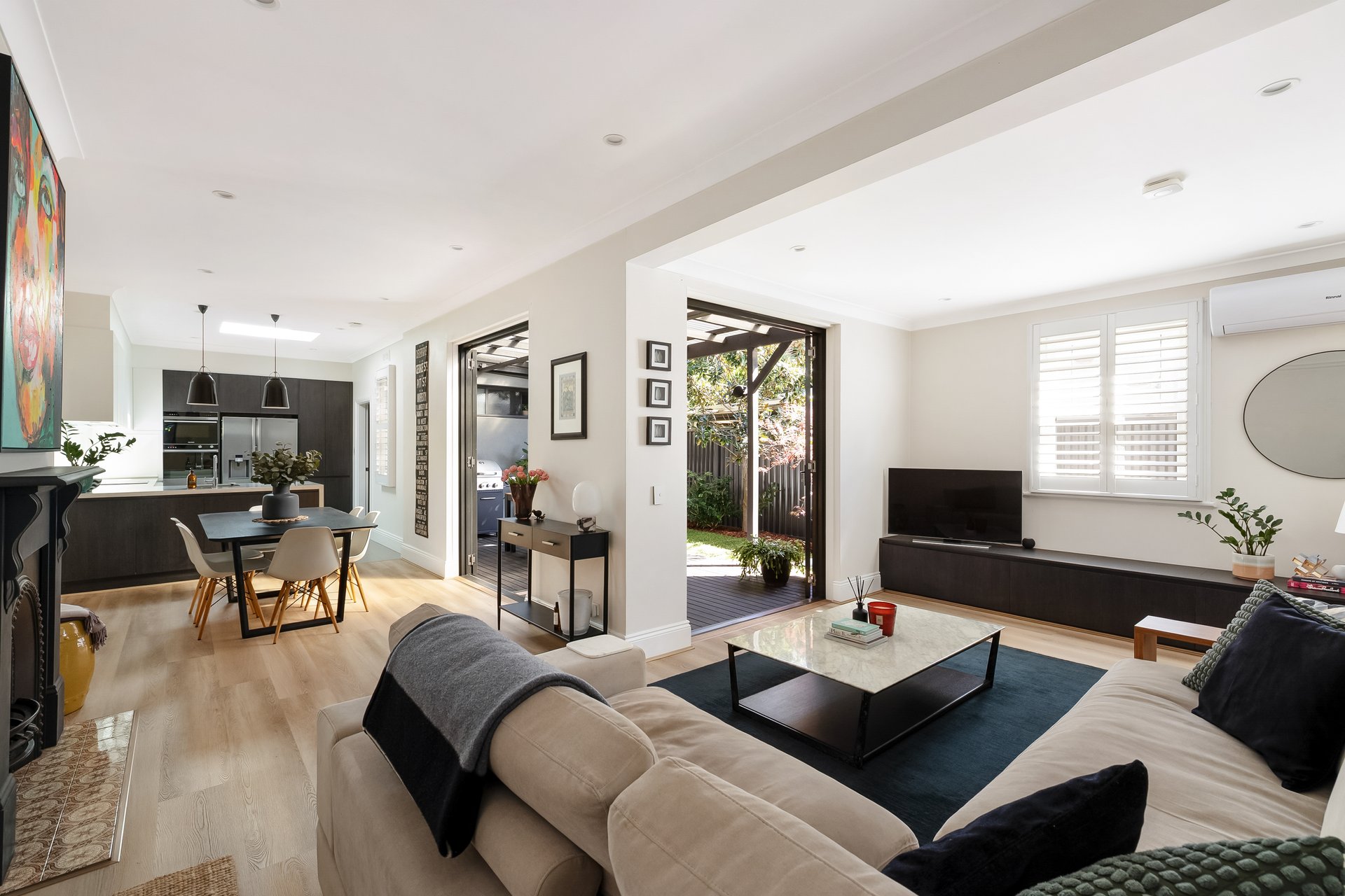 54 Hutchinson Street, St Peters Auction by Adrian William