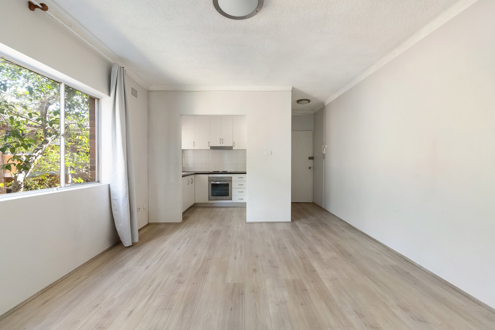 15/29 Myra Road, Dulwich Hill For Sale by Adrian William