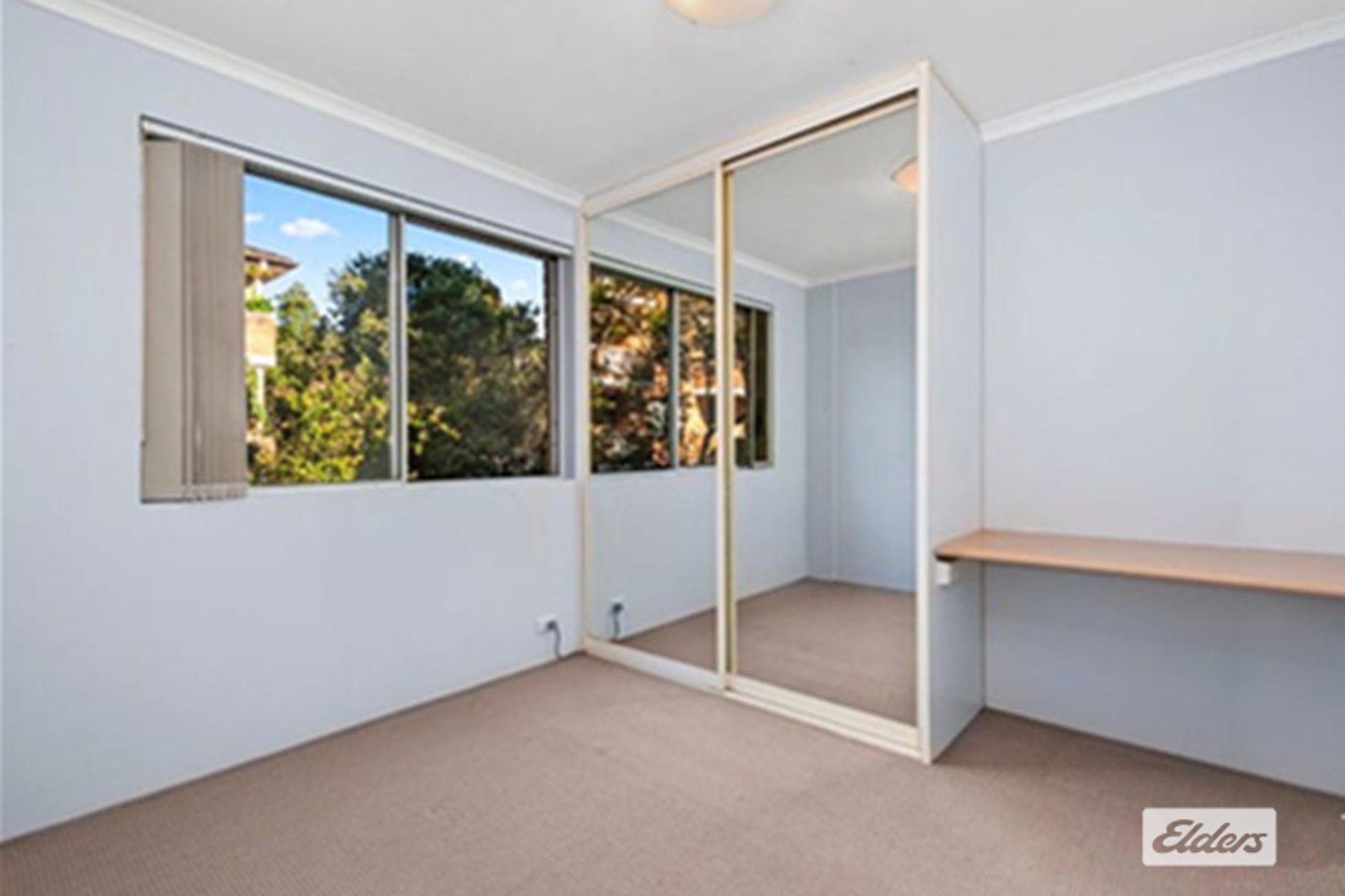 1/32 Albert Street — photo 2 of 6