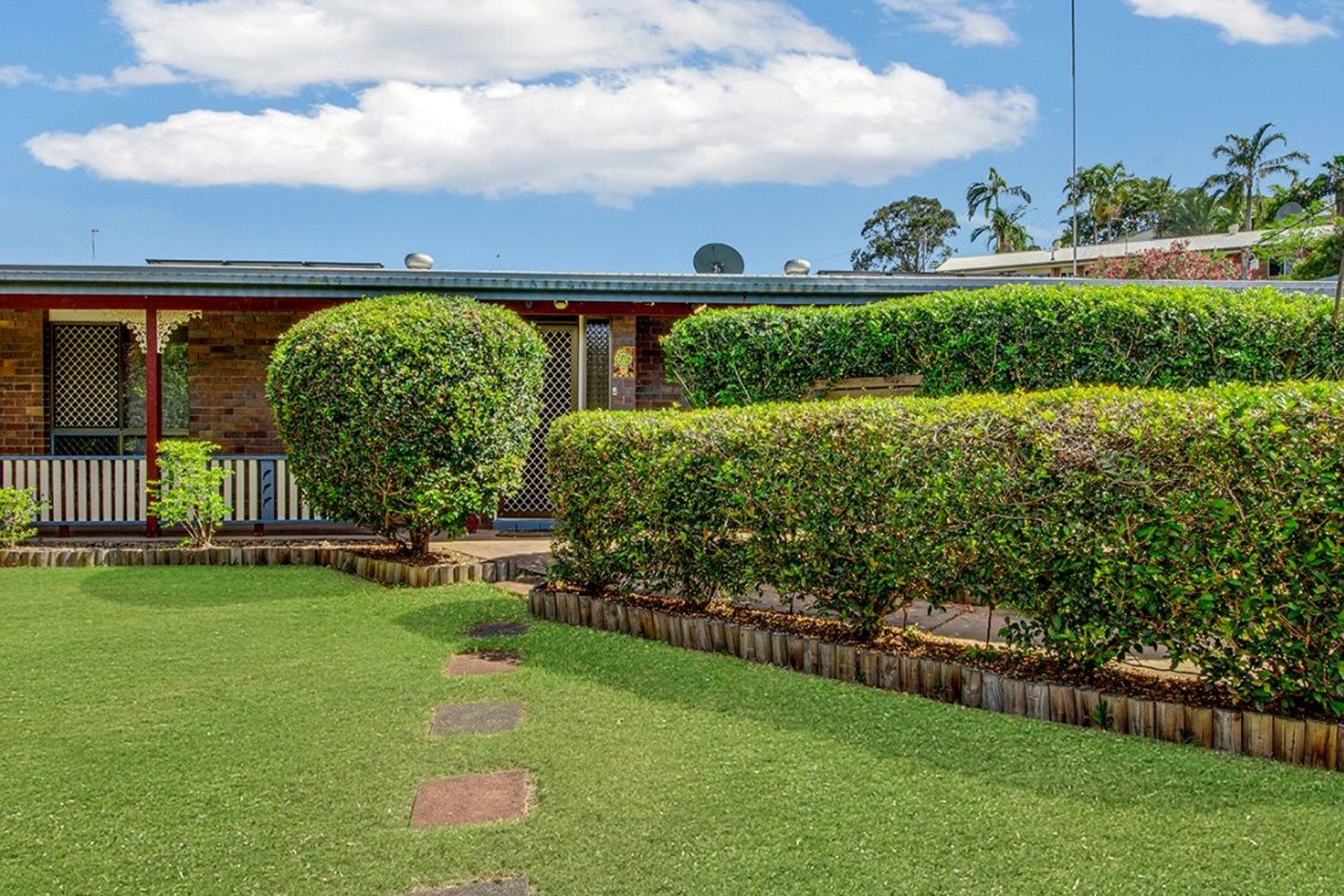 15 Waratah Street, Kin Kora, QLD, 4680