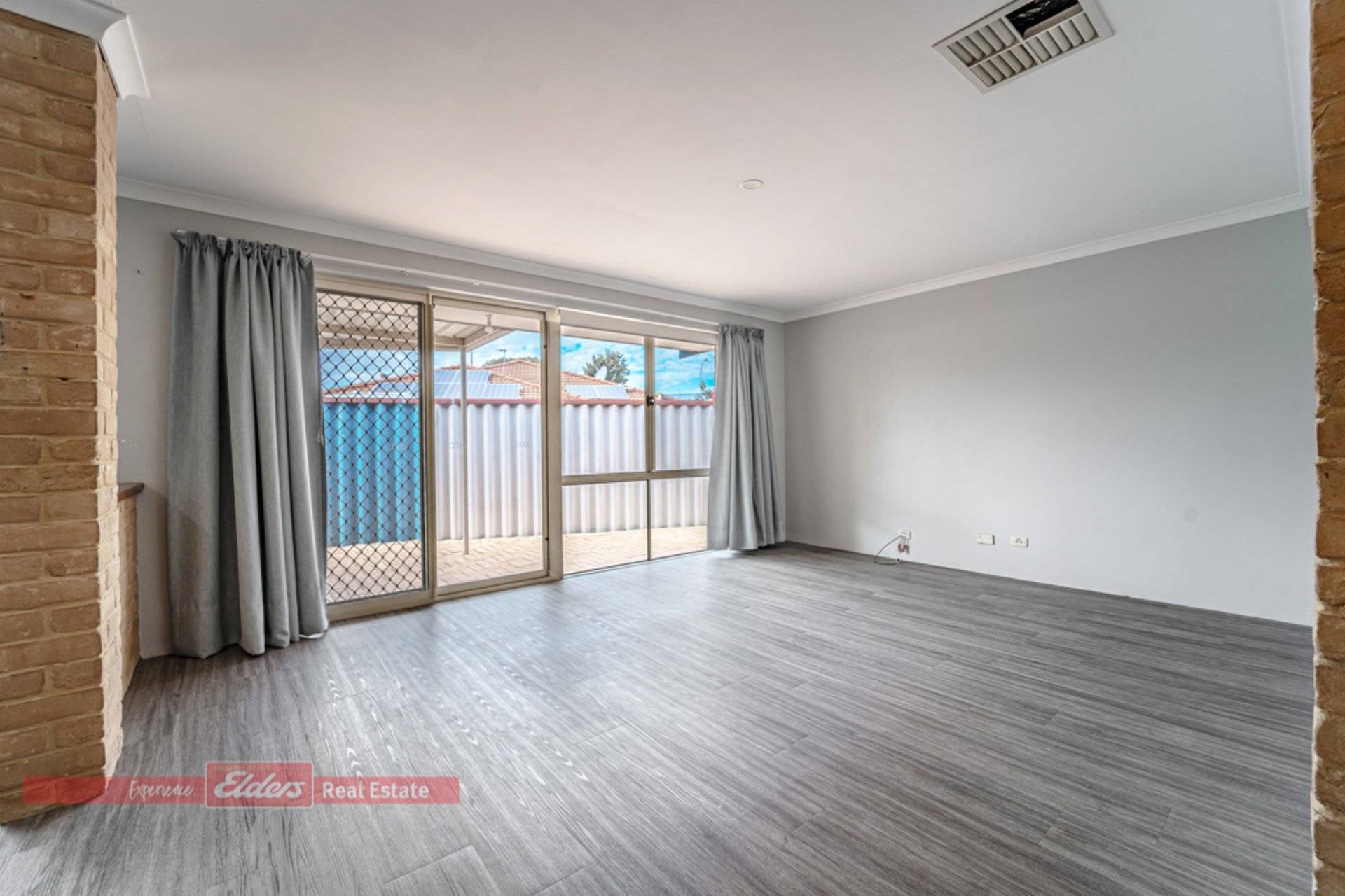 24 Manila Place — photo 7 of 10
