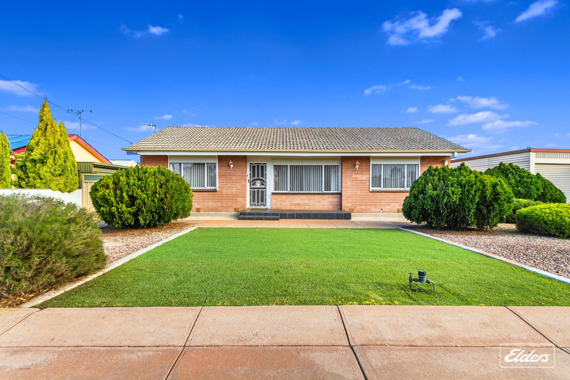 39 Flinders Avenue, Whyalla Stuart, SA, 5608