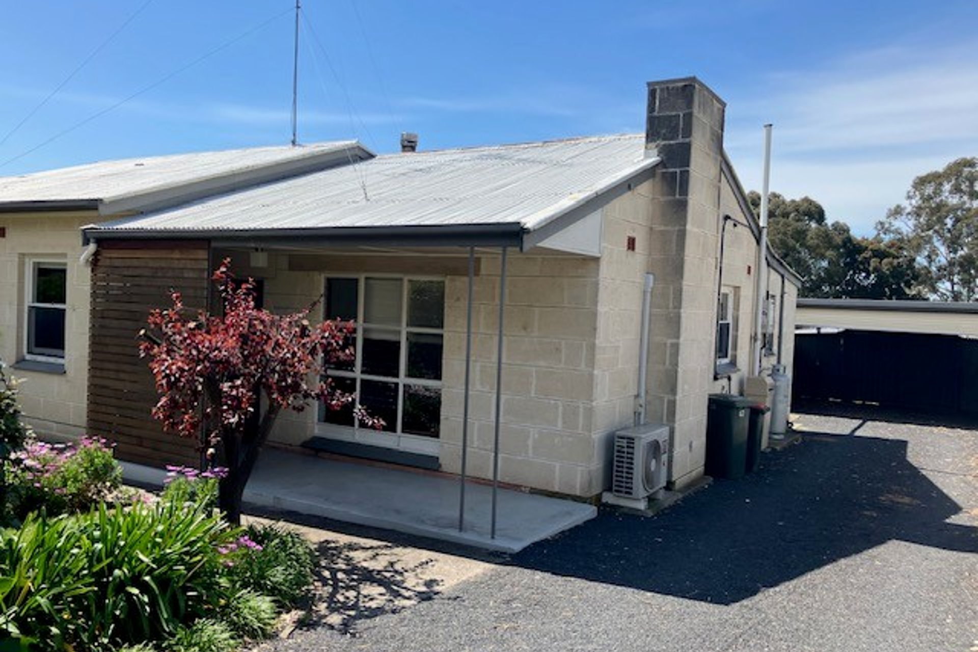 63 Memorial Drive — photo from Elders Real Estate Naracoorte