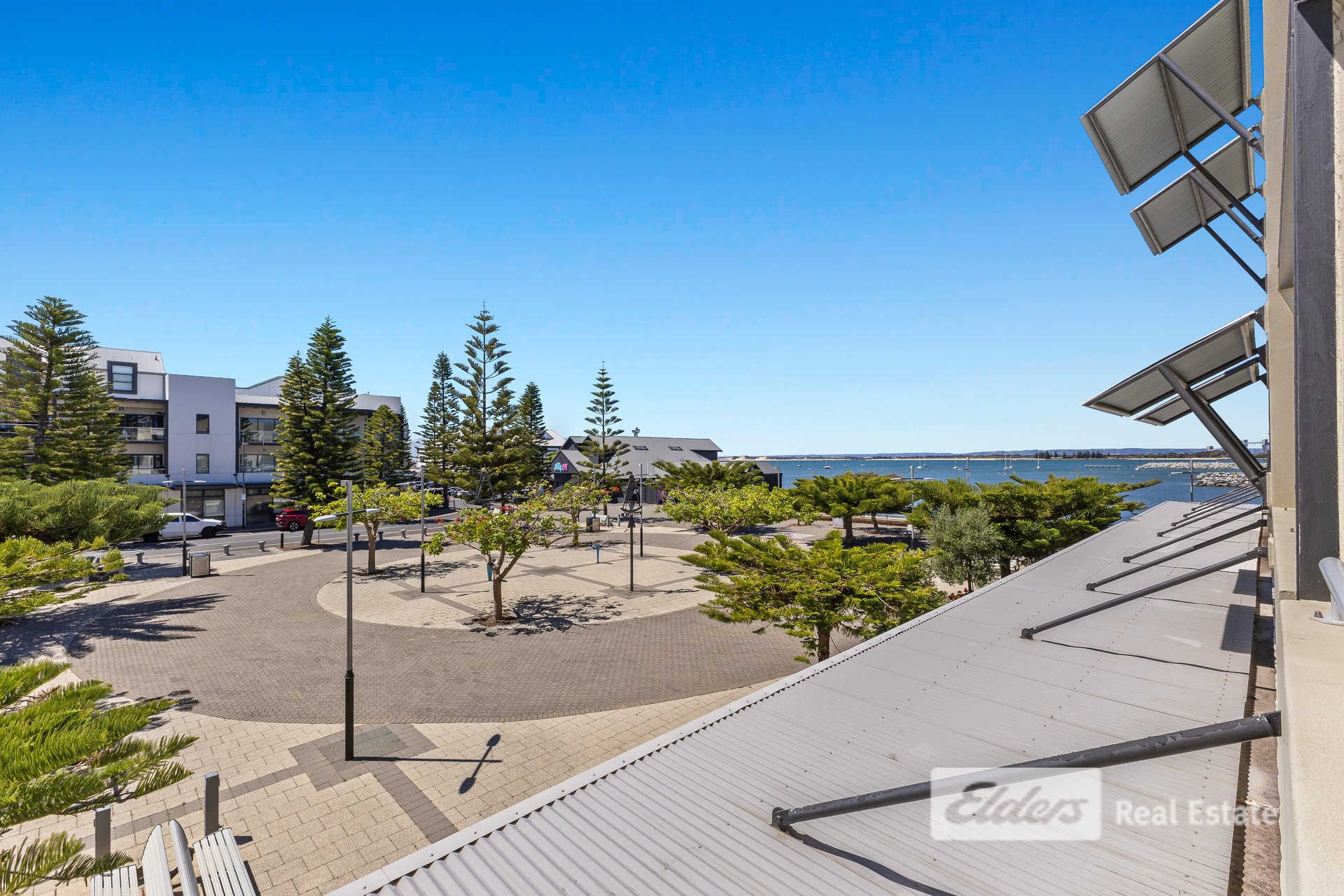 7/1 Bonnefoi Boulevard — photo from Elders Real Estate Bunbury / Davenport - McCombe Road