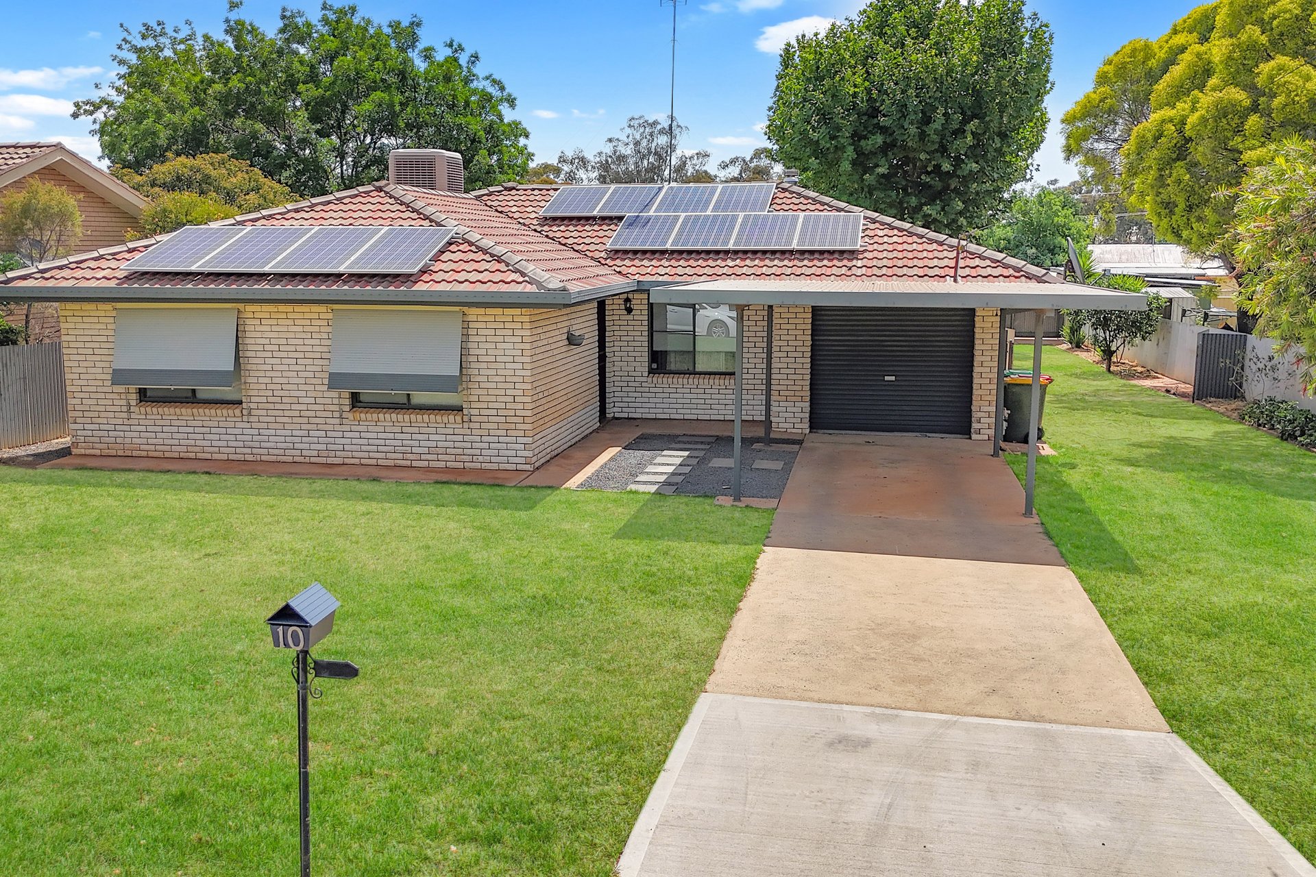 10 Lawson Street, Parkes, NSW, 2870