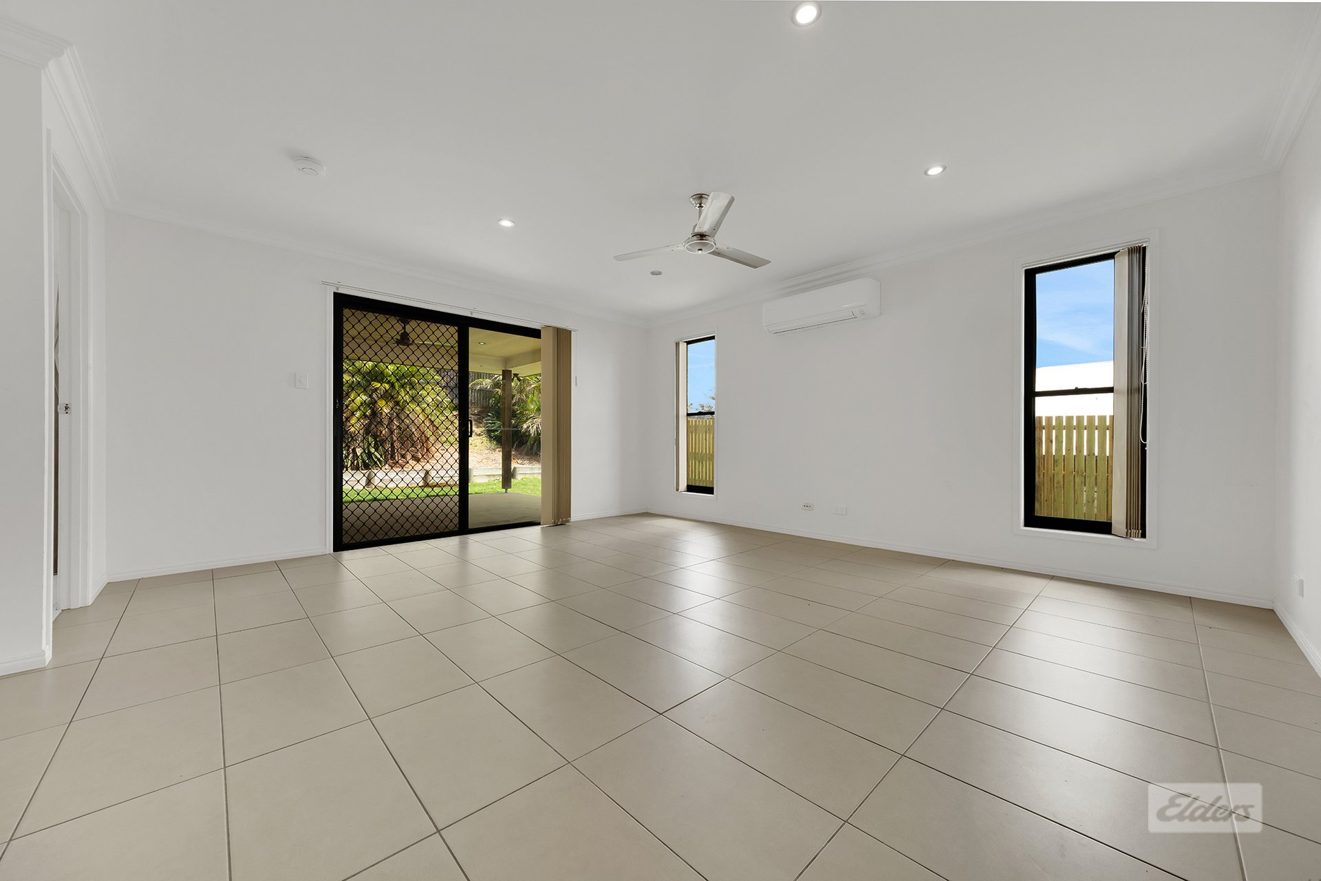 32 Liriope Drive — photo 6 of 10