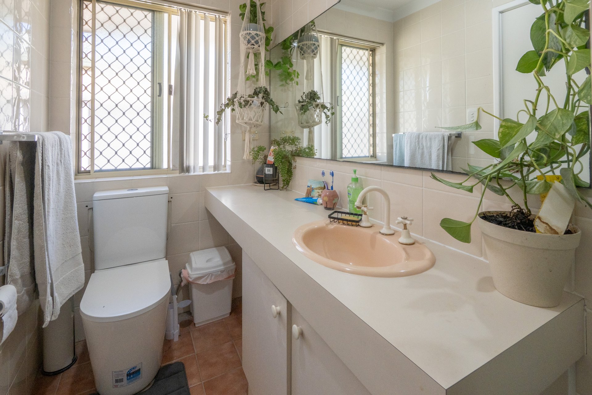 2 Jean Pierre Drive — photo 7 of 10