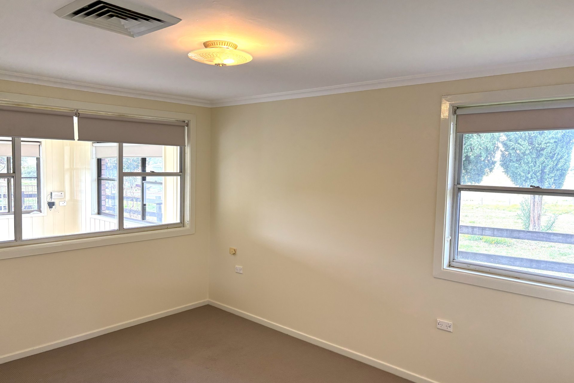 HOUSE FOR LEASE IN BEAUTIFUL RURAL SETTING — photo 8 of 10