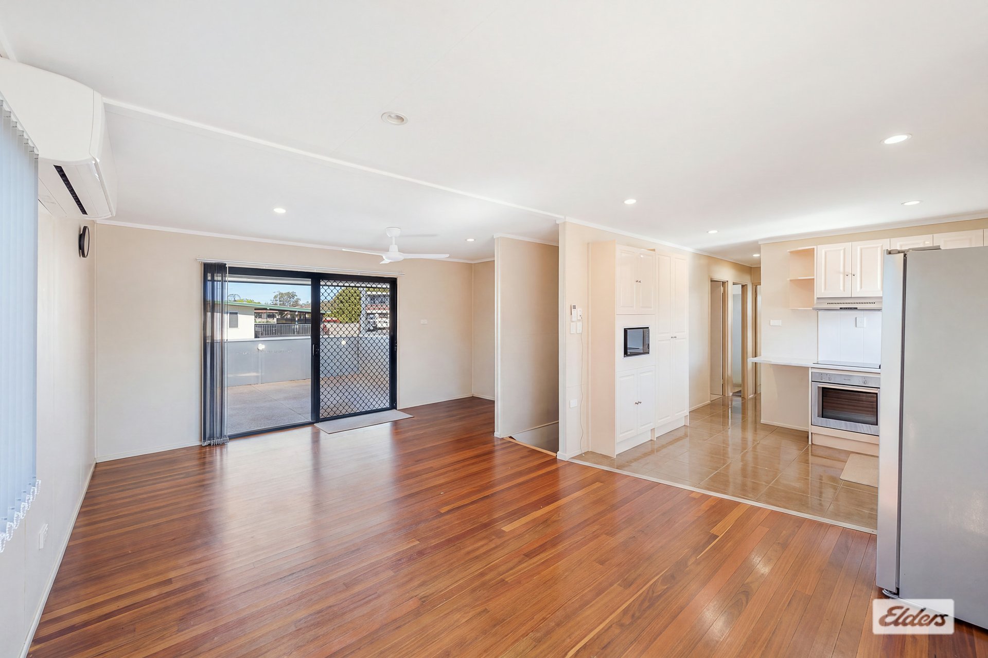 8 McDonald Street — photo 3 of 10