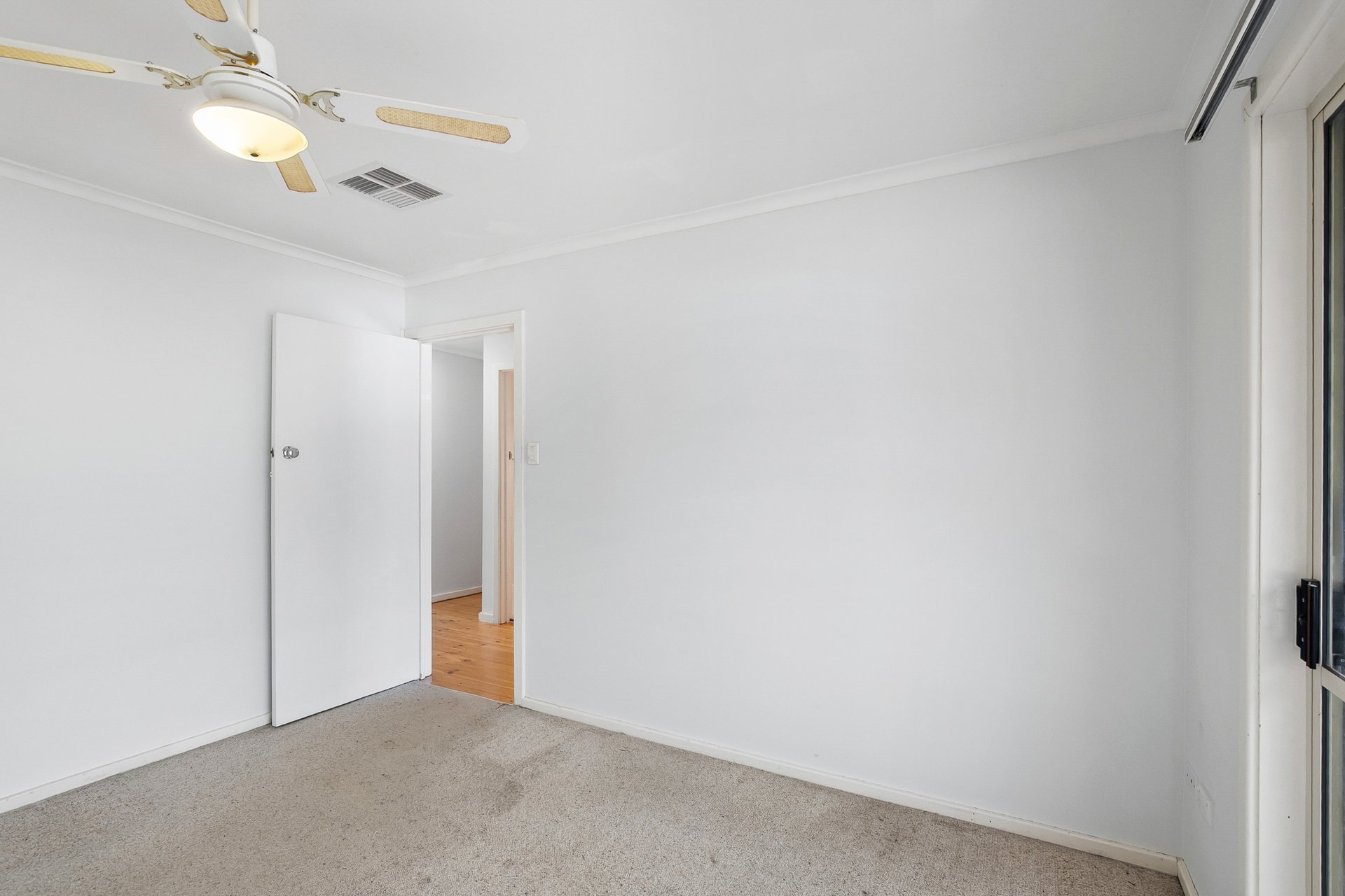 9 Tipper Street — photo 9 of 10