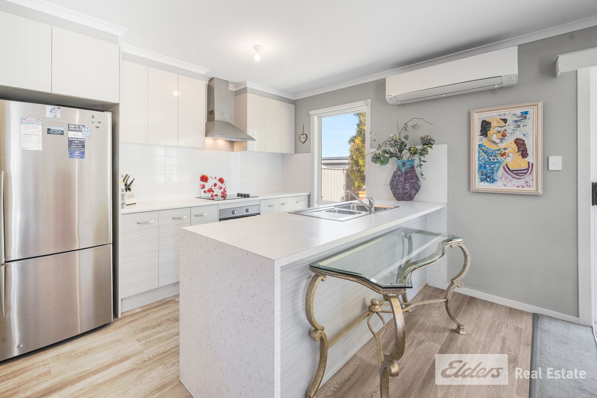 8 Trevor Drive — photo 6 of 10