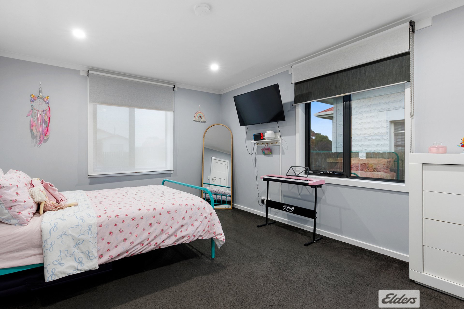 57 Goldie Street — photo 9 of 10