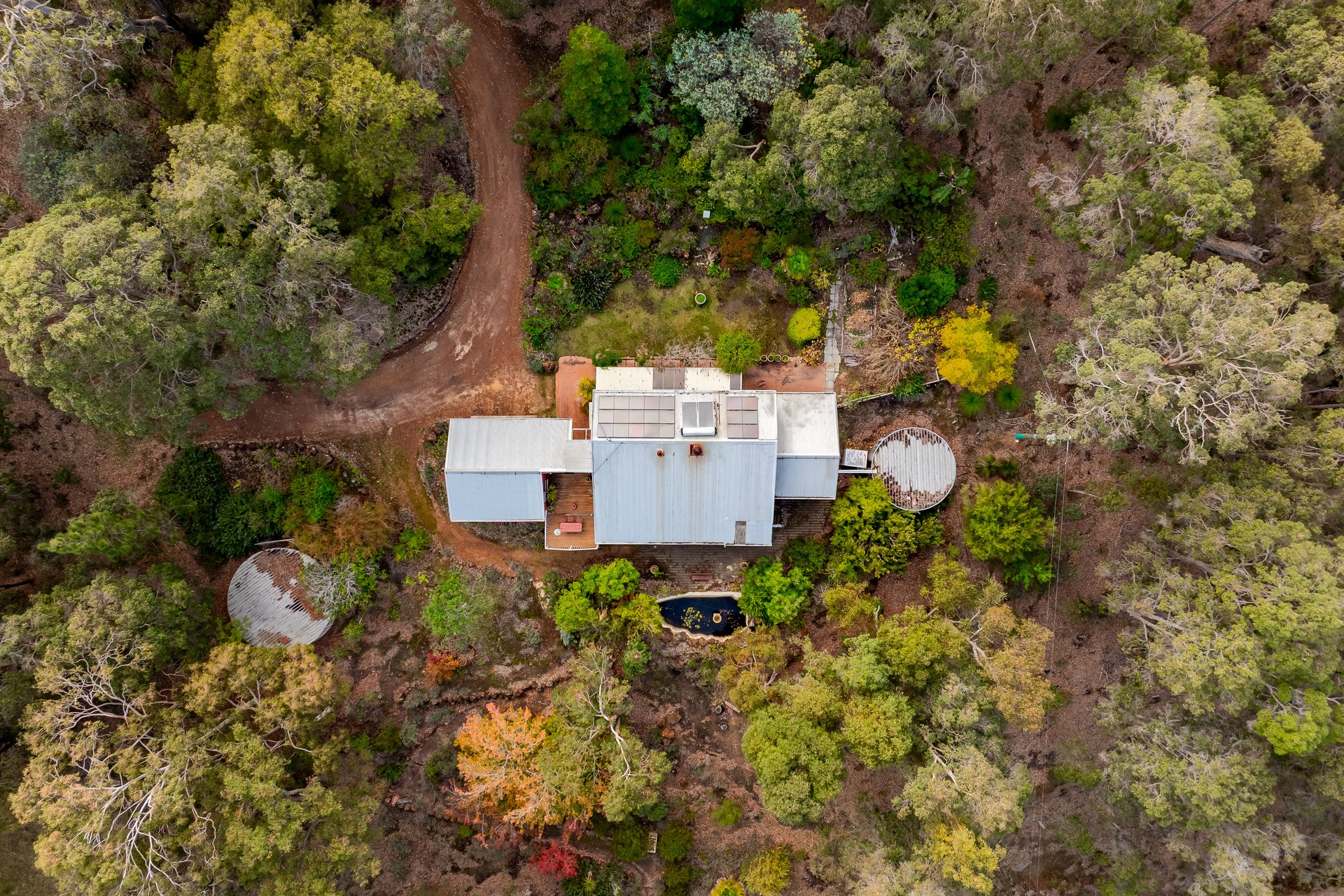 58 Joshua Creek Road — photo 3 of 10