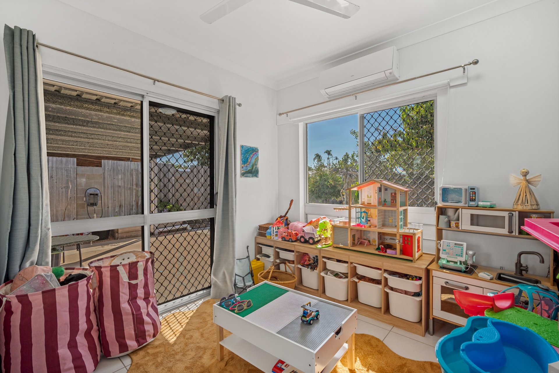4 Mimosa Court — photo 9 of 10