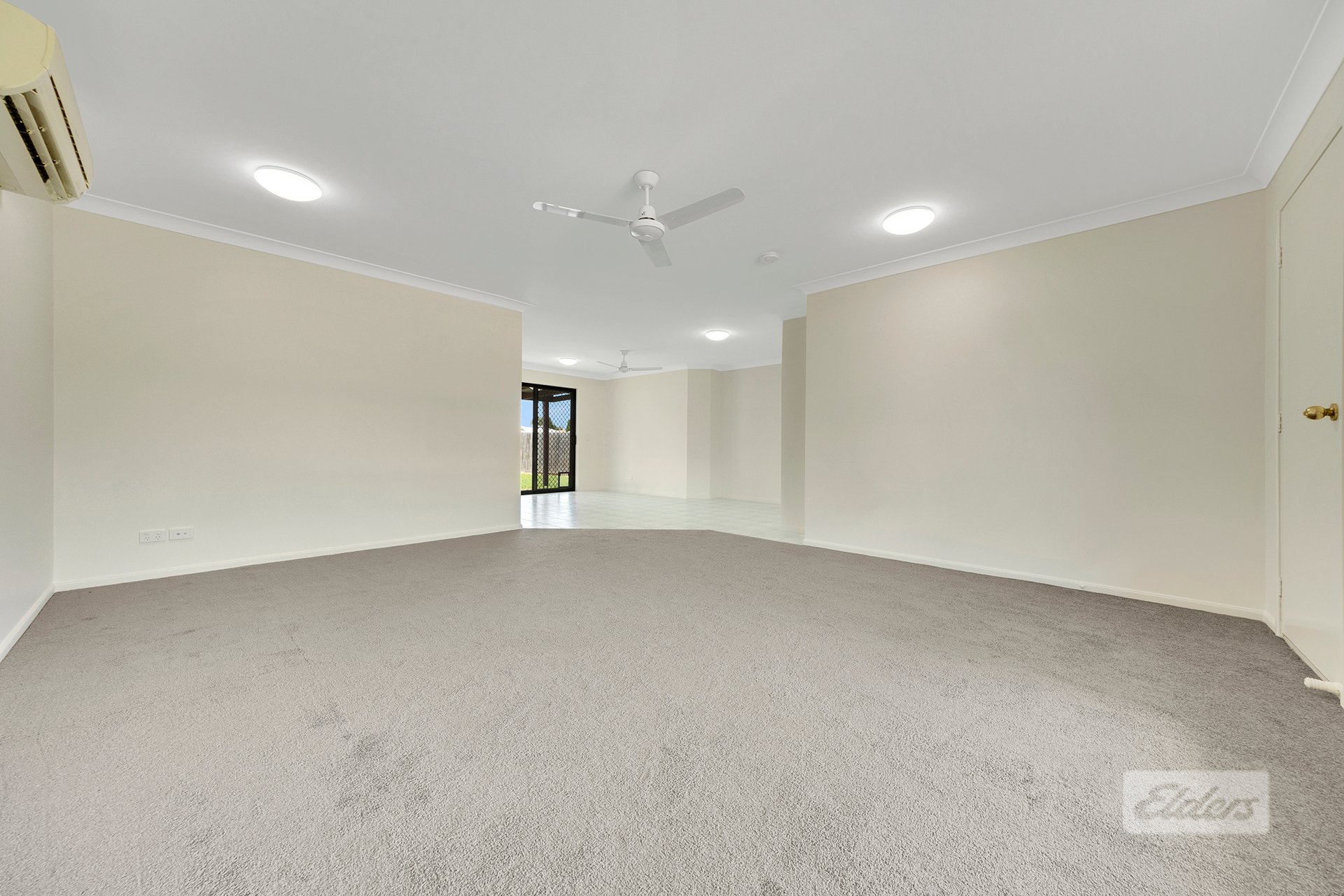 1 Craigmoor Court — photo 3 of 10