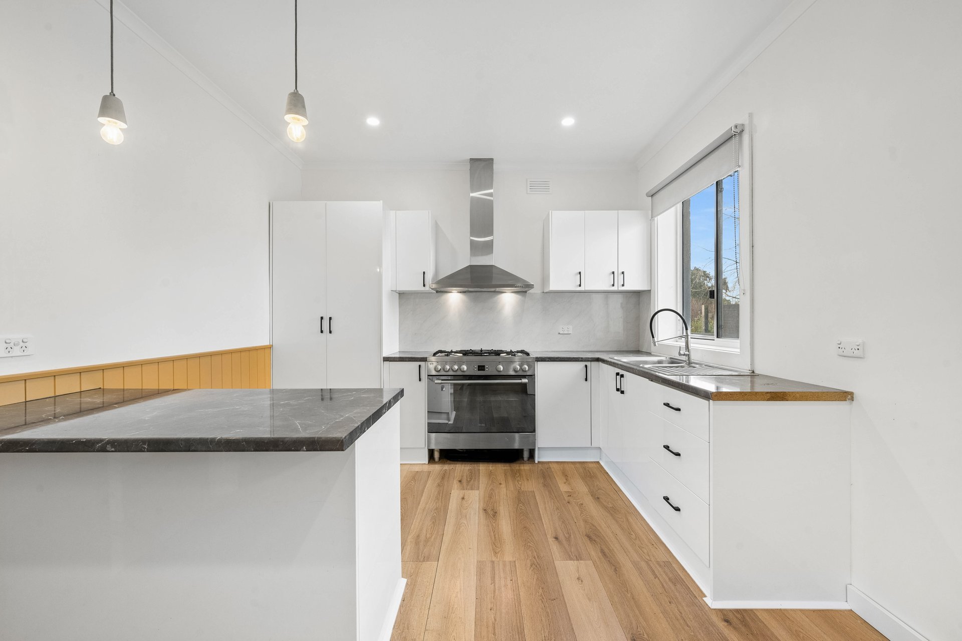 61 Pick Avenue — photo 9 of 10