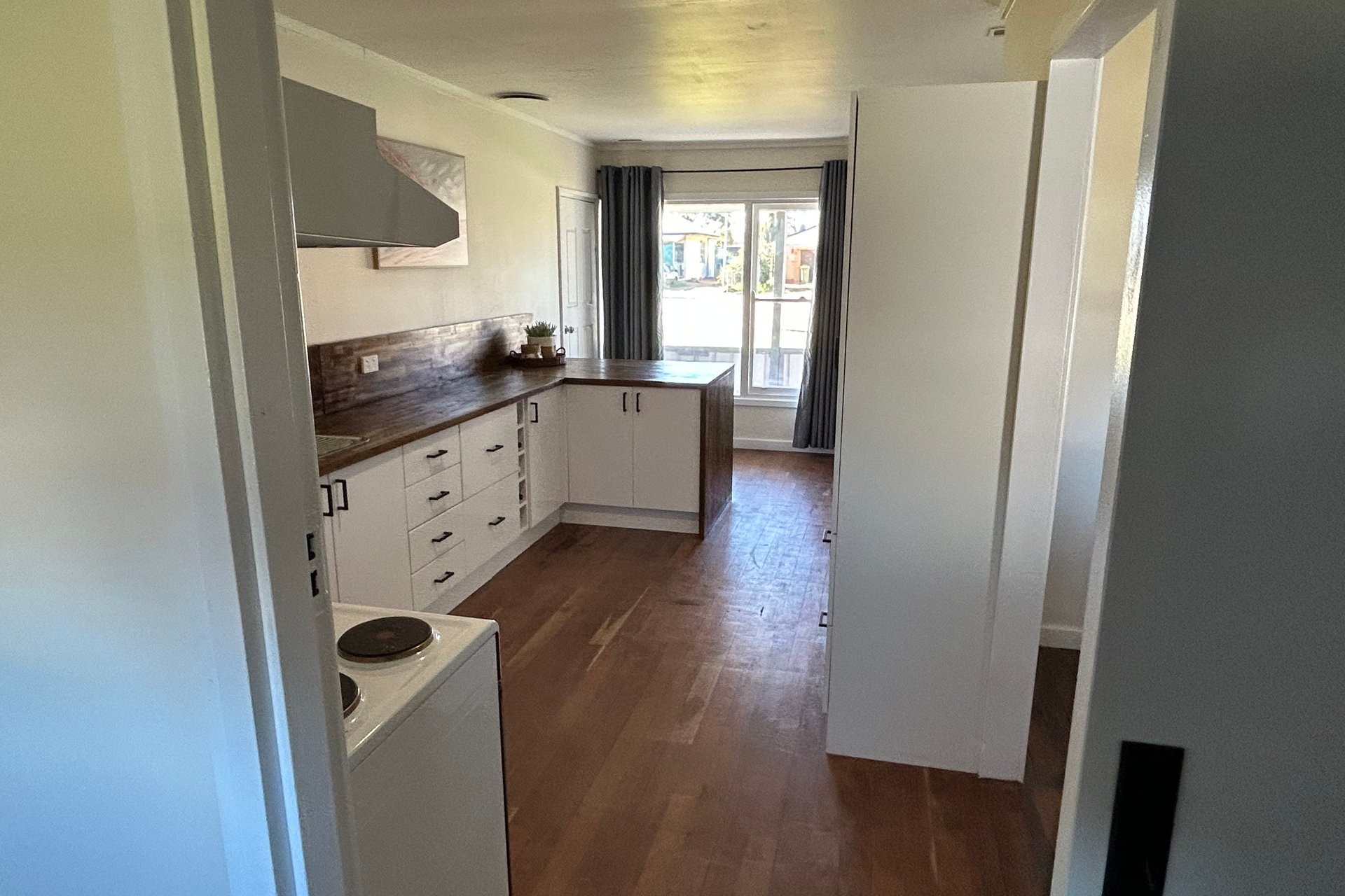 18 Greenham Street — photo 3 of 10