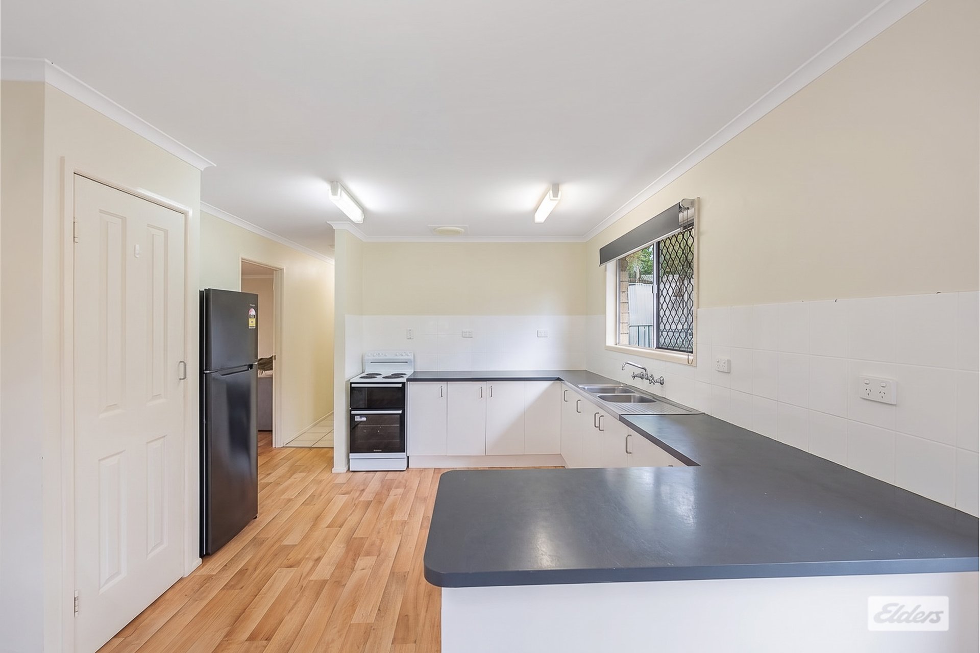 4 Bluegum Court — photo 5 of 10