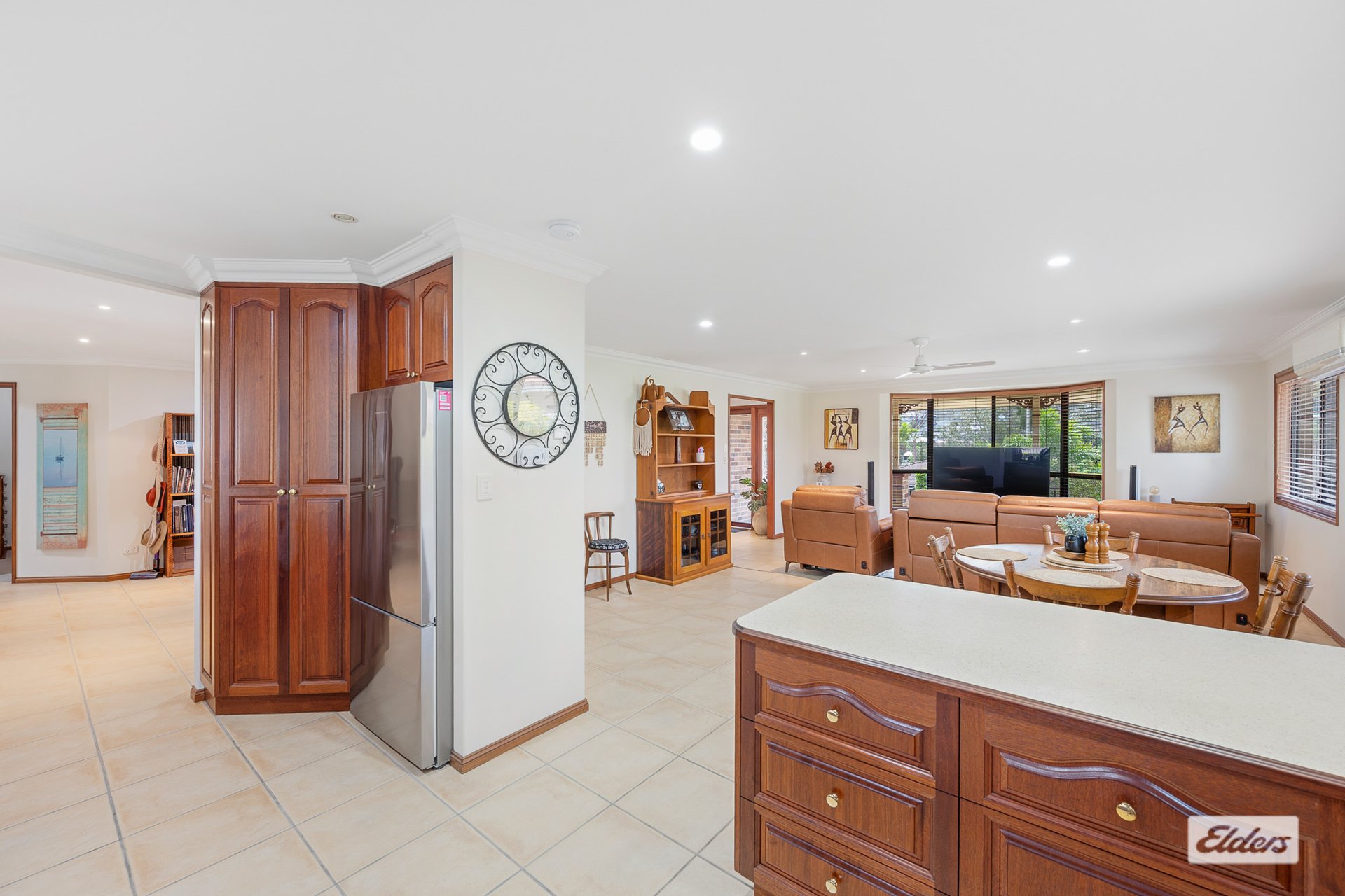 190 J Hickey Avenue — photo 5 of 10