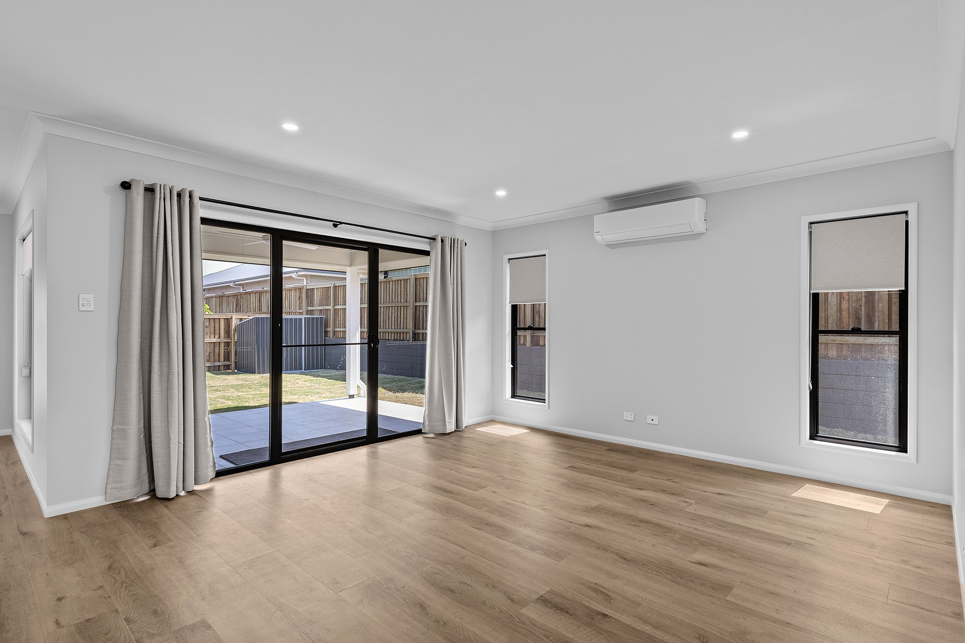 13 Kynoch Crescent — photo 5 of 10