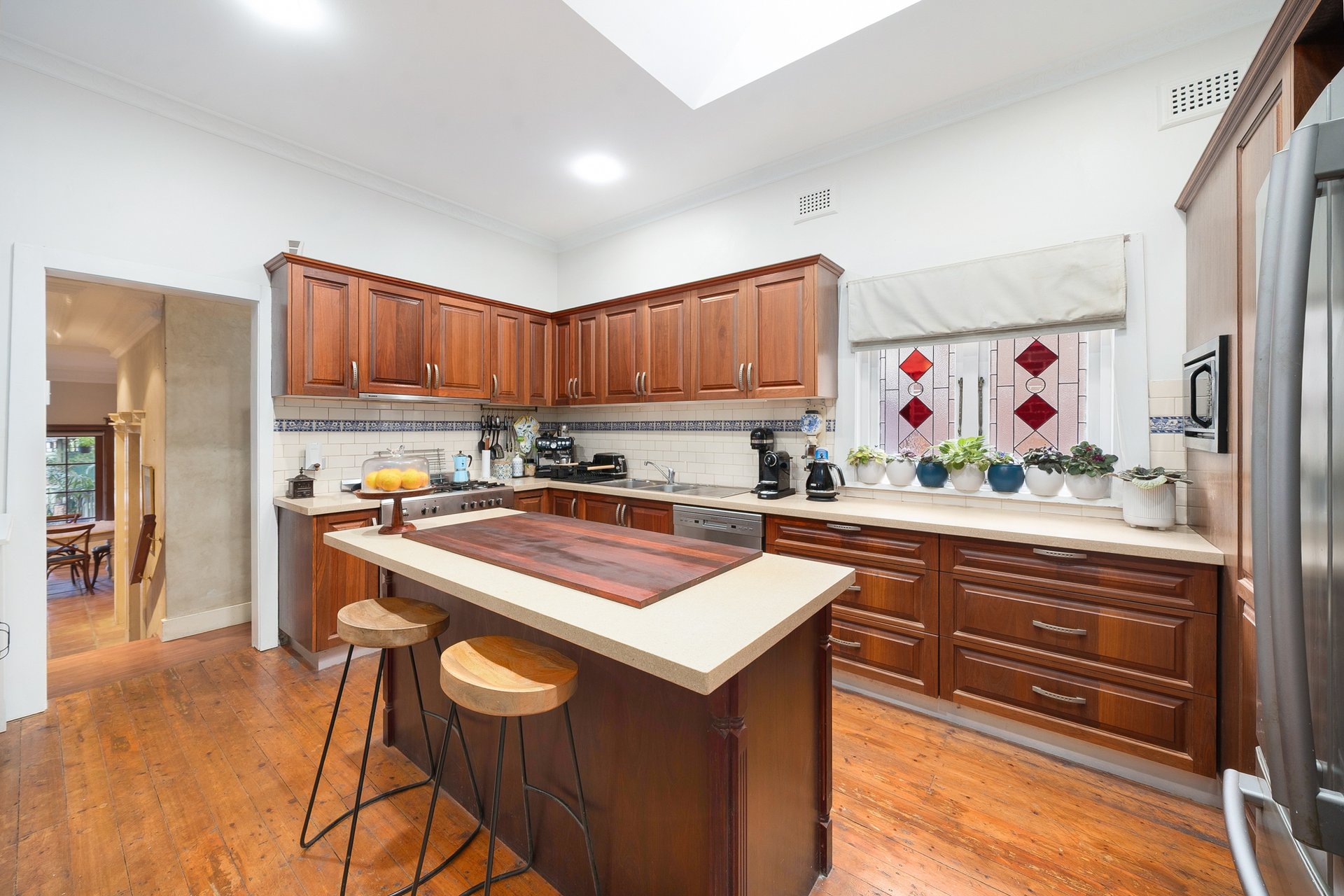 78 Roslyn Street — photo 3 of 10
