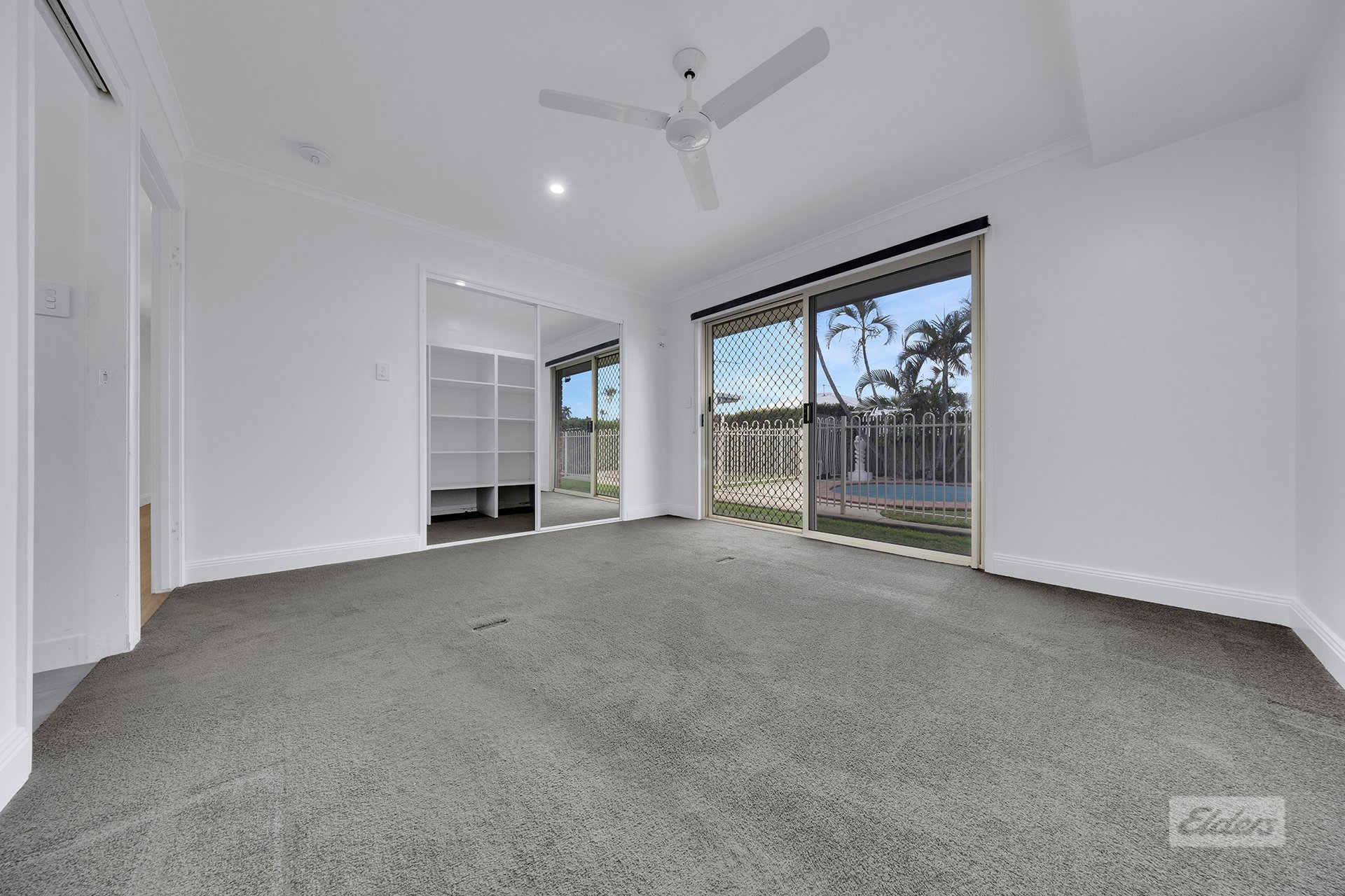 5 Buckingham Court — photo 9 of 10