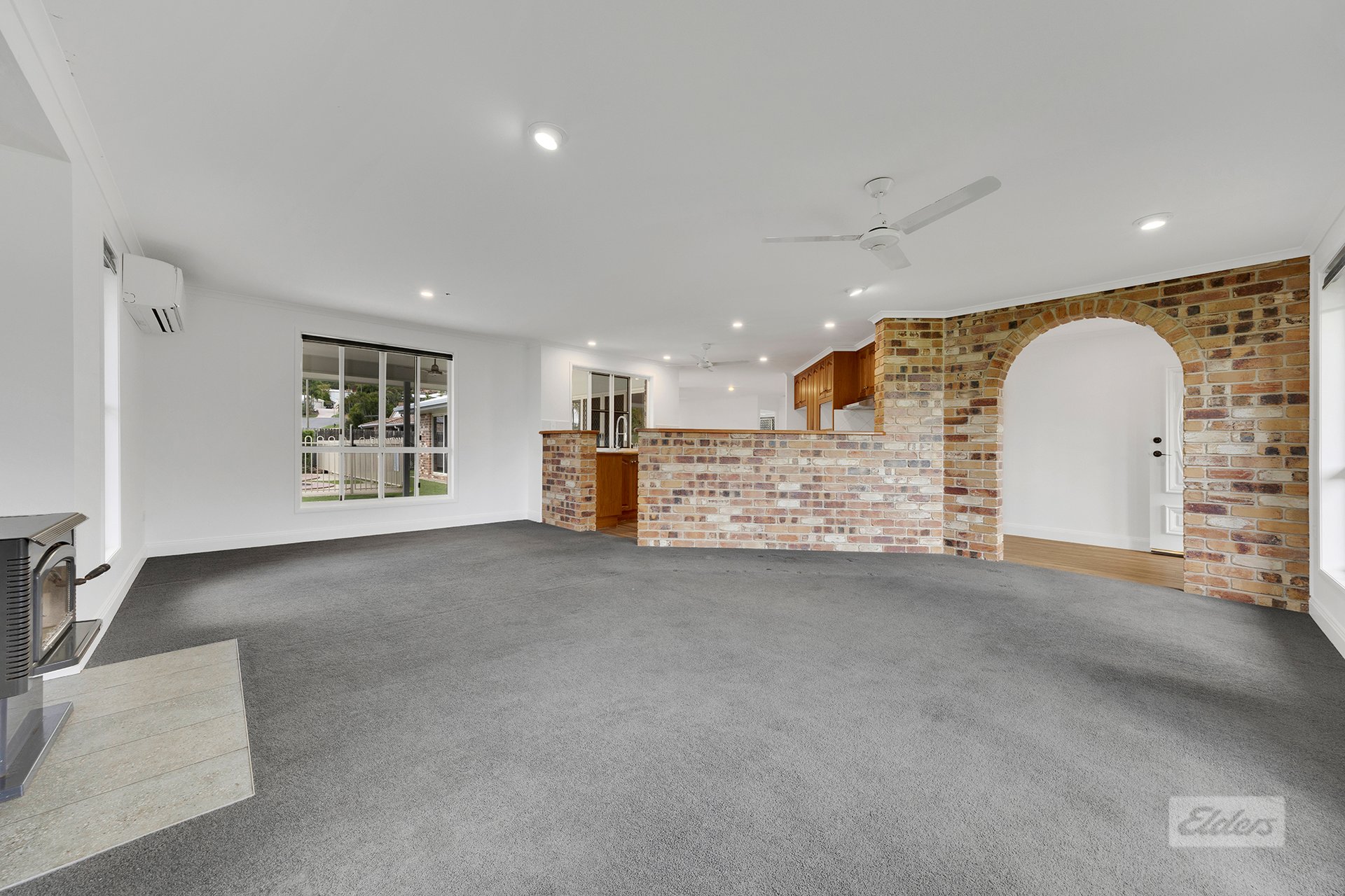 5 Buckingham Court — photo 3 of 10