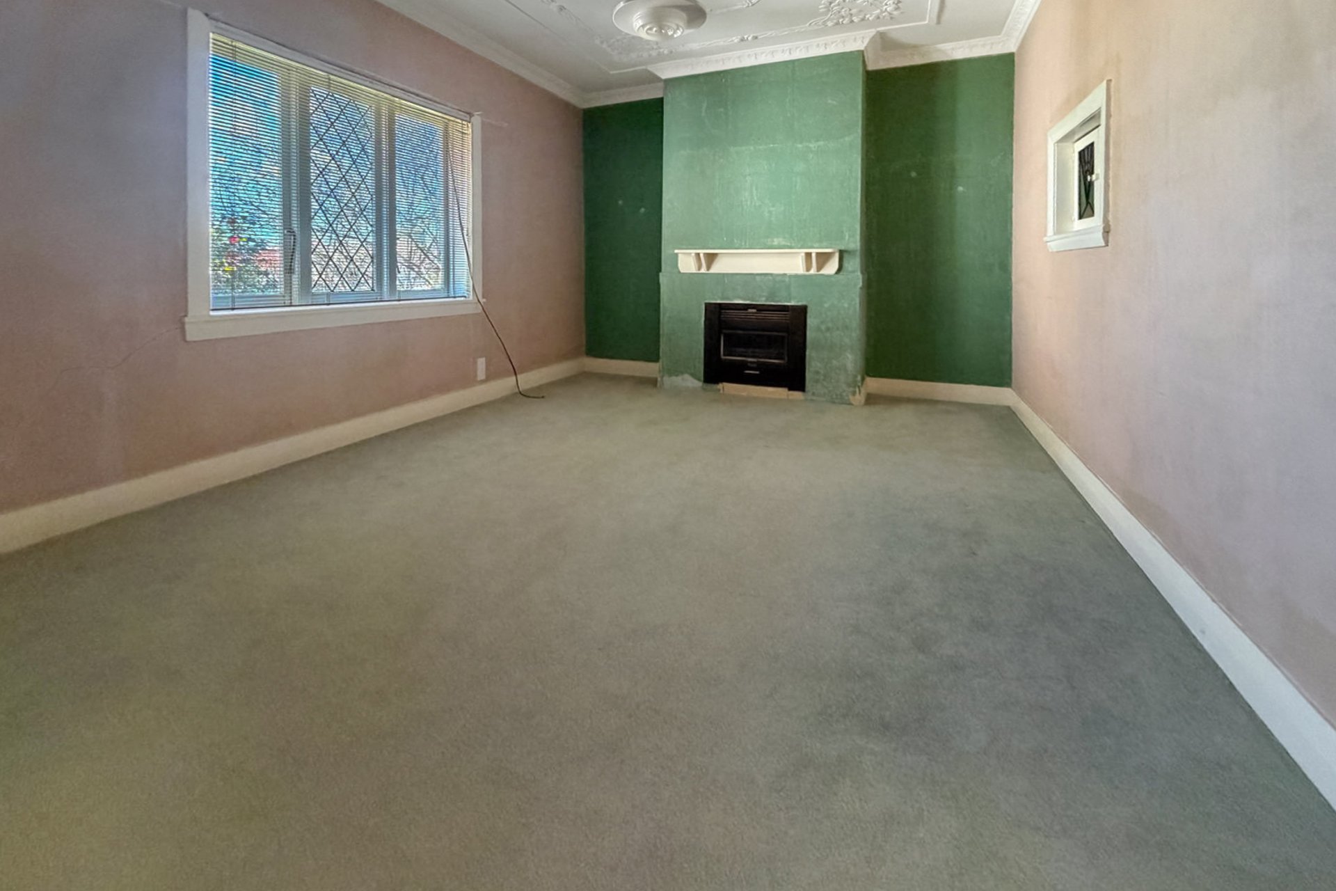 2 Thurlstone Street — photo 2 of 10