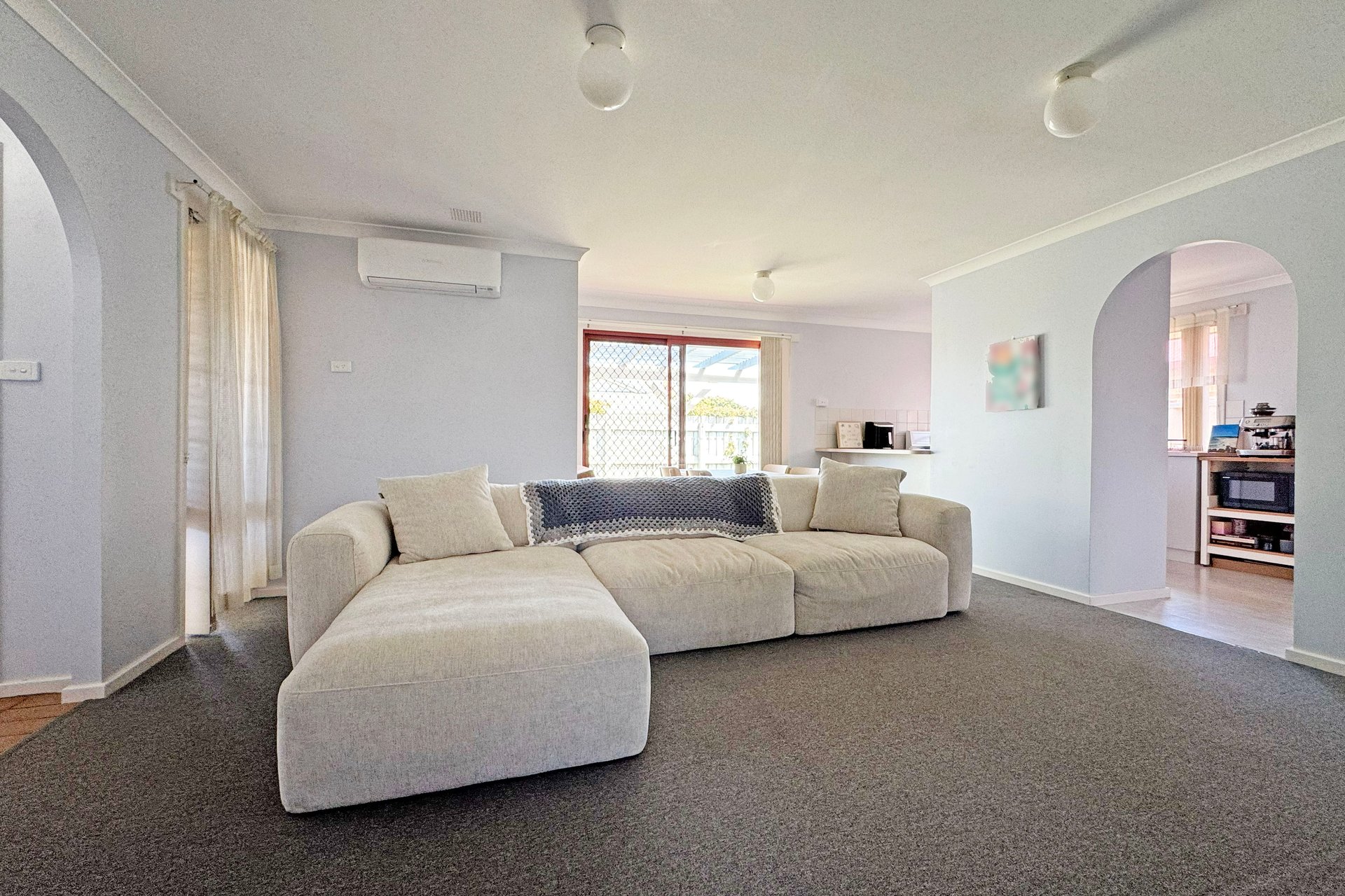 13 Springfield Street — photo 2 of 10