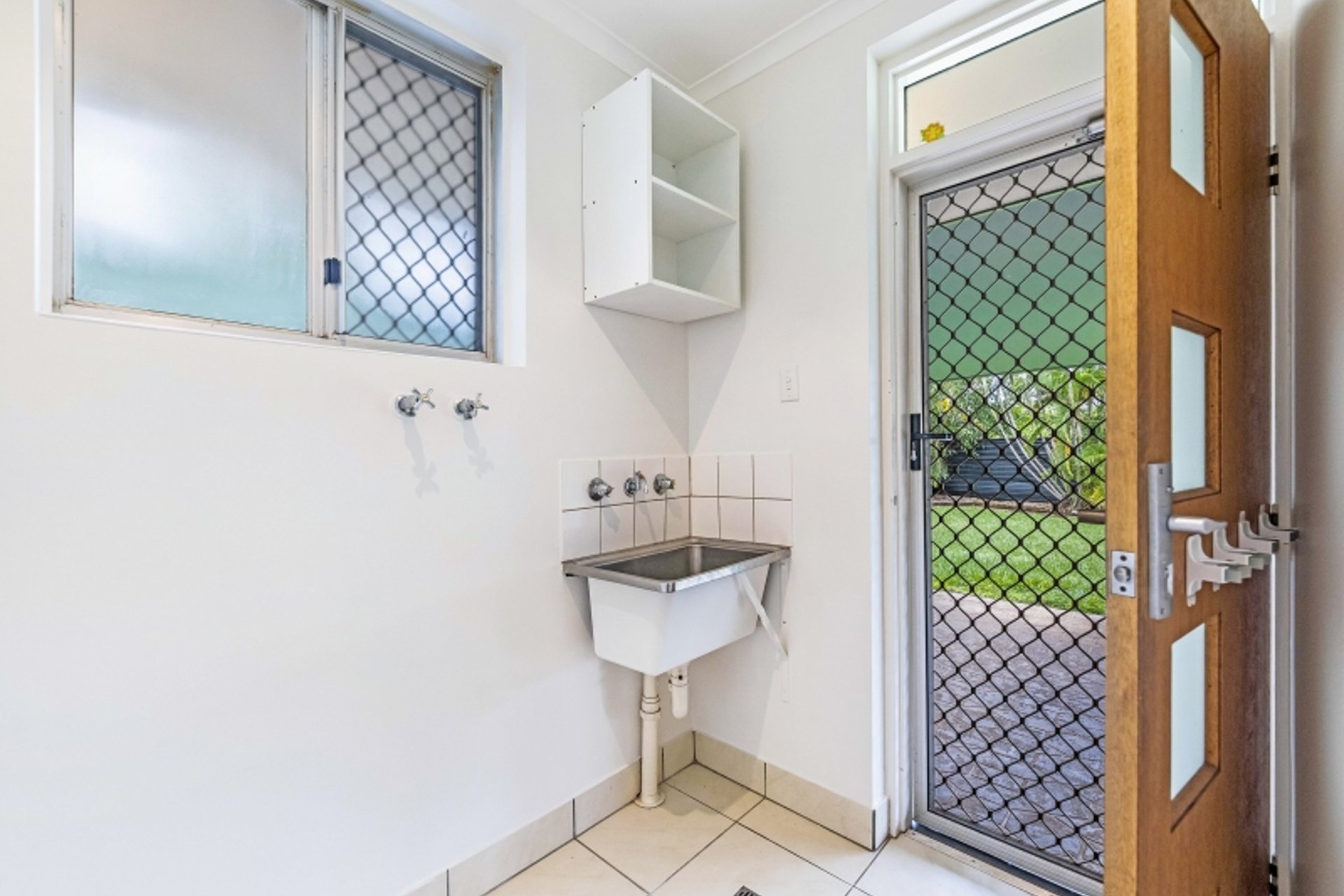 41 Rosella Crescent — photo 10 of 10