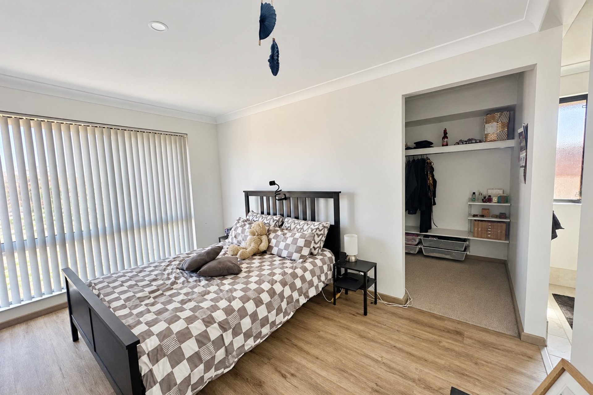 21 Quigley Street — photo 8 of 10