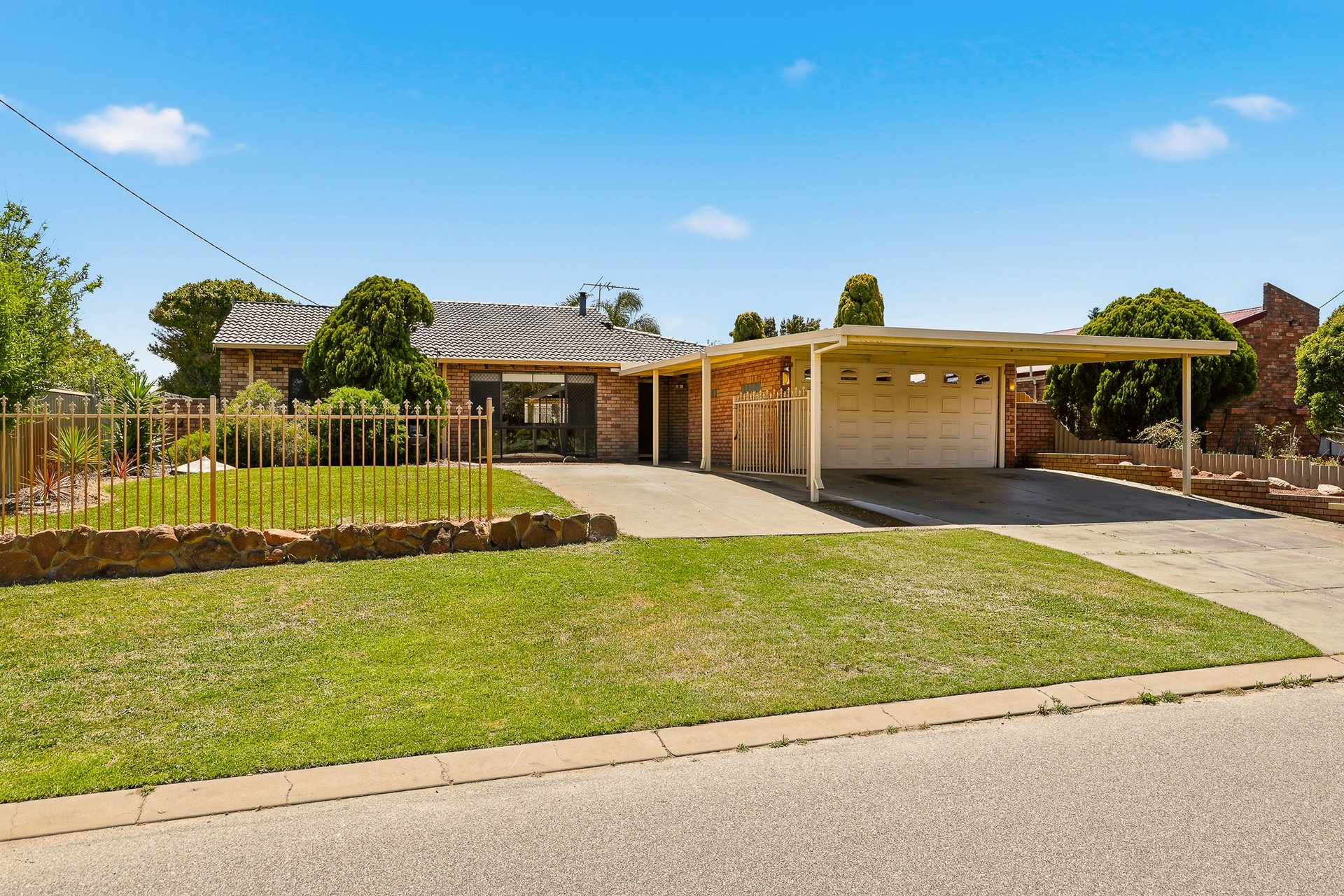3 Barron Court, Rockingham, WA, 6168