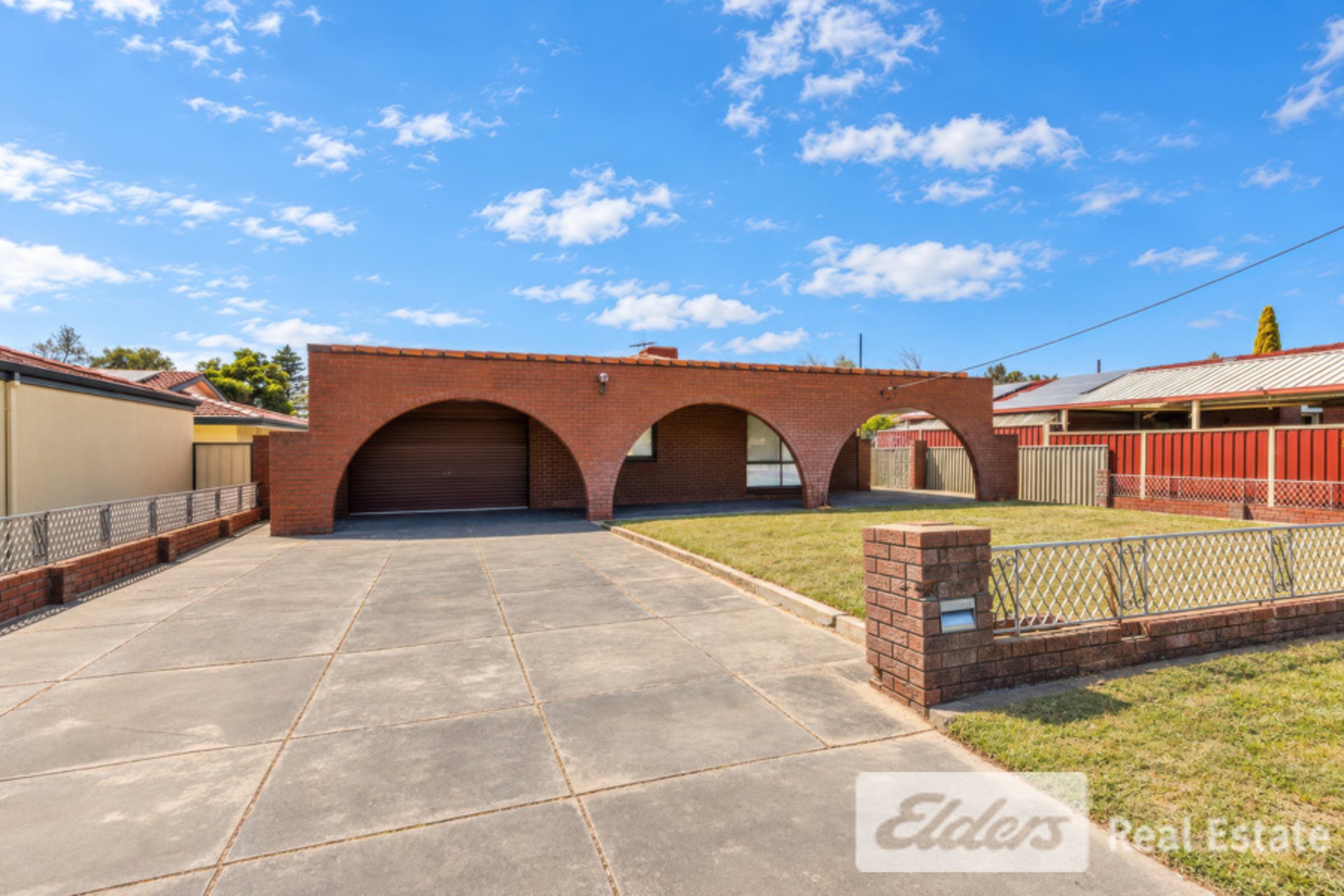 10 Indus Close — photo from Elders Real Estate Rockingham & Baldivis