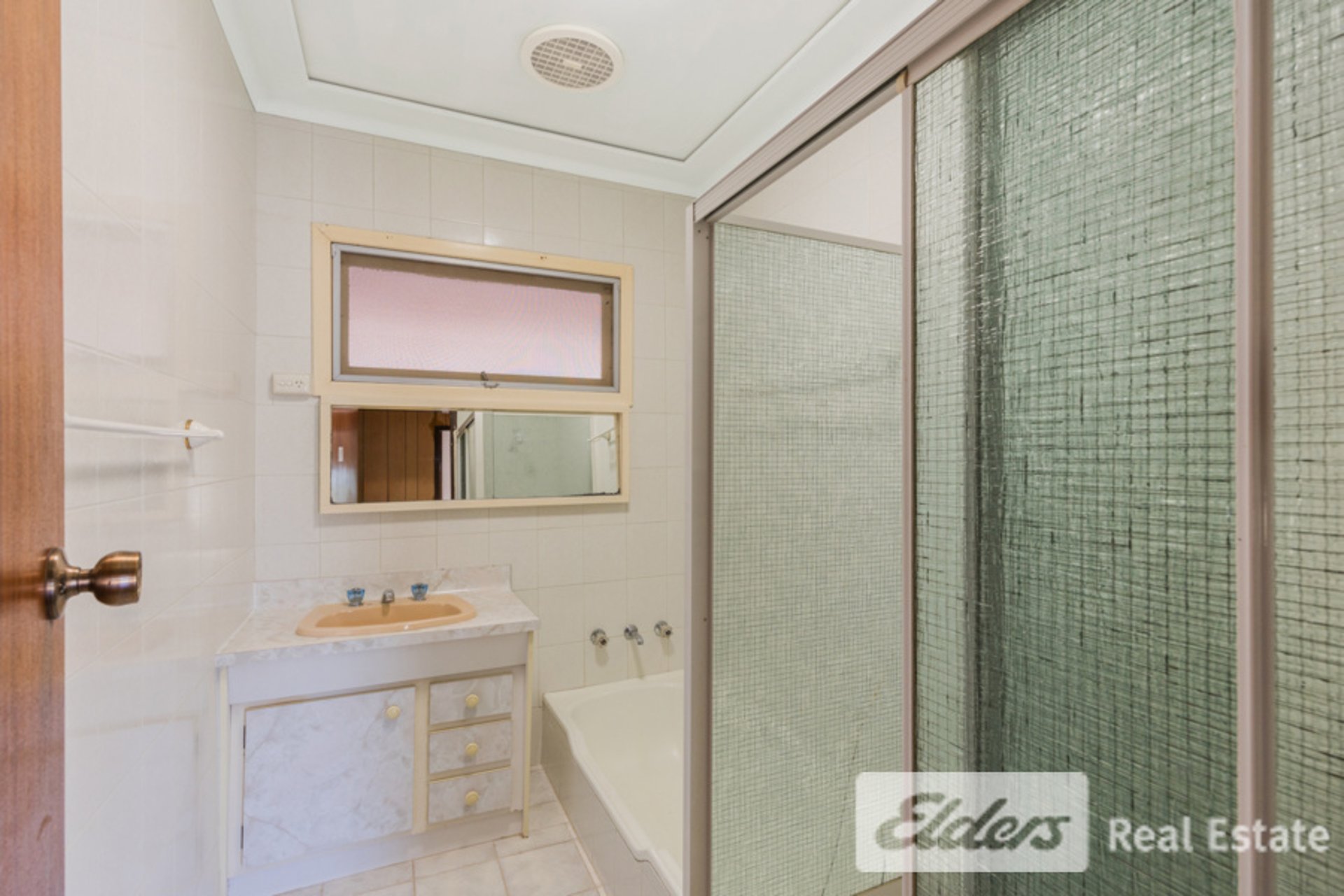 10 Indus Close — photo 10 of 10