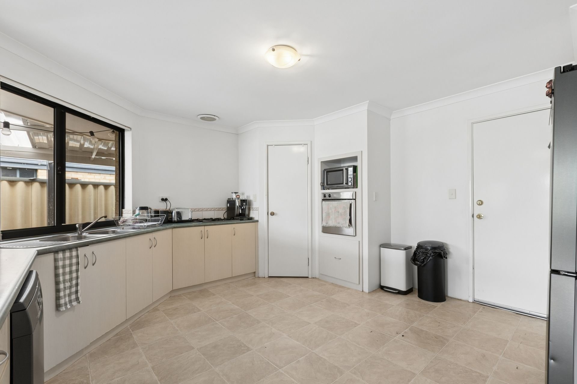 37 Riaza Parkway — photo 4 of 10