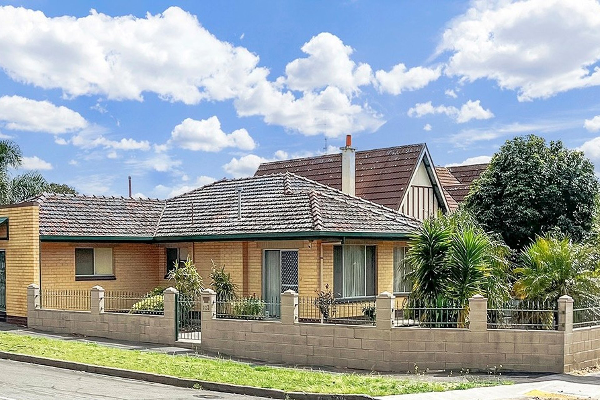 123 Hindmarsh Road, Victor Harbor, SA, 5211