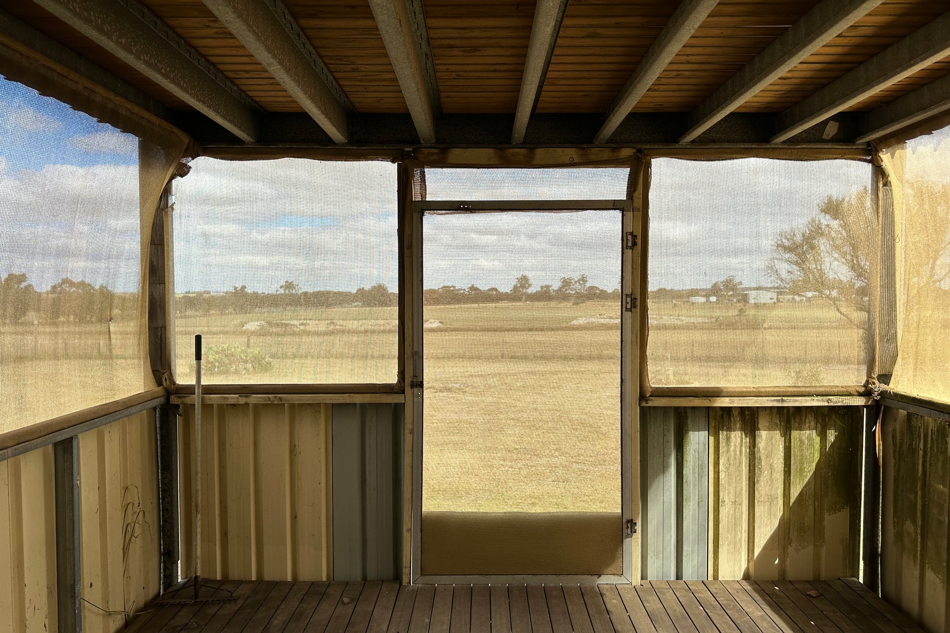 Spencer Road — photo 8 of 10