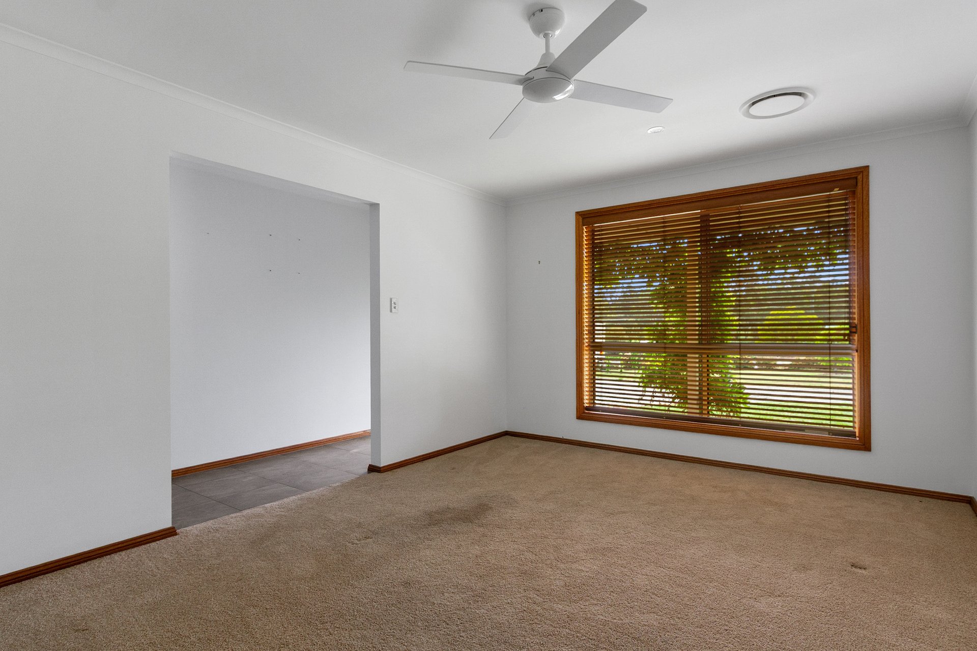 29 Main North Road — photo 3 of 10
