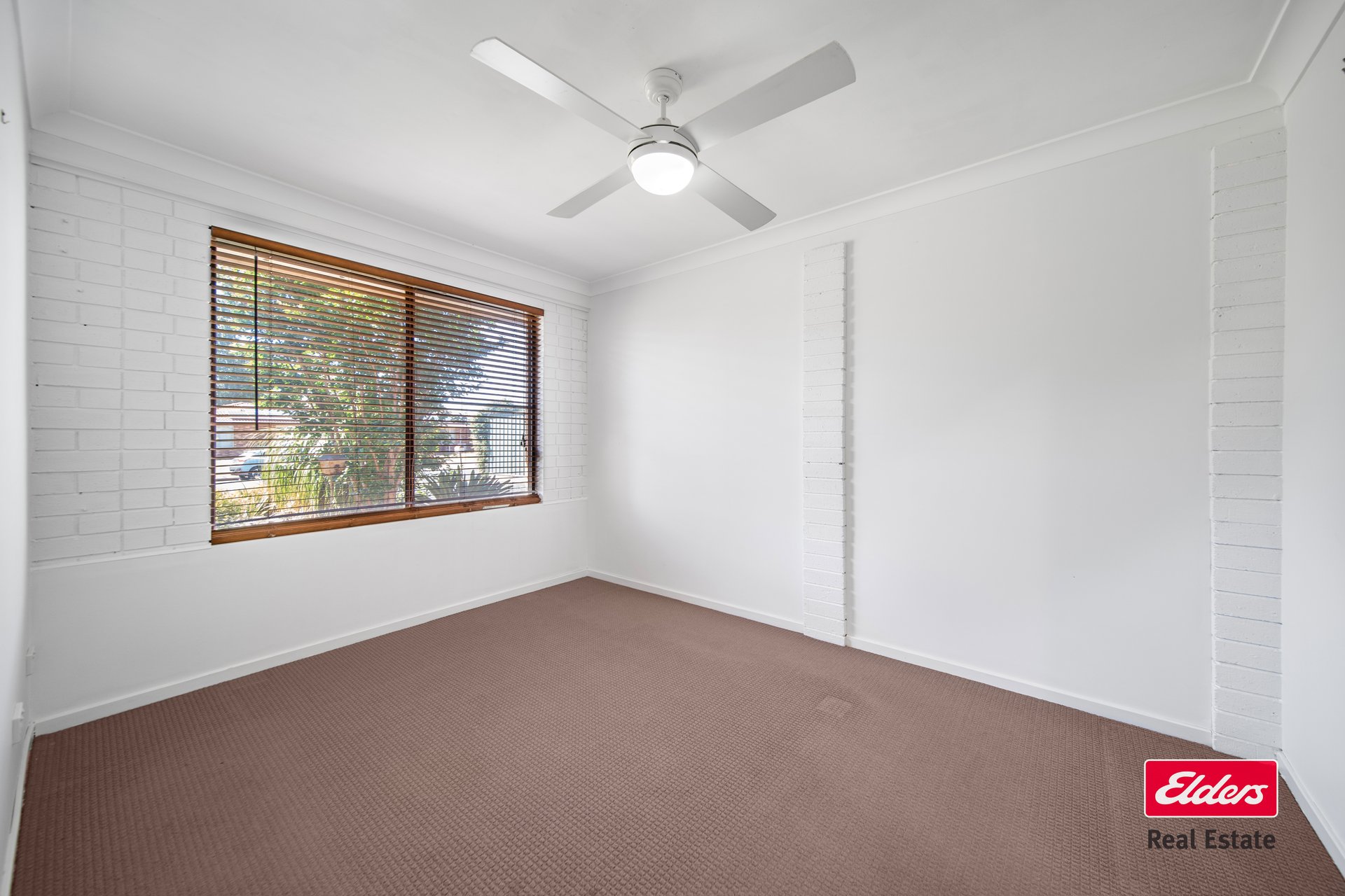 2 Chifley Drive — photo 7 of 10