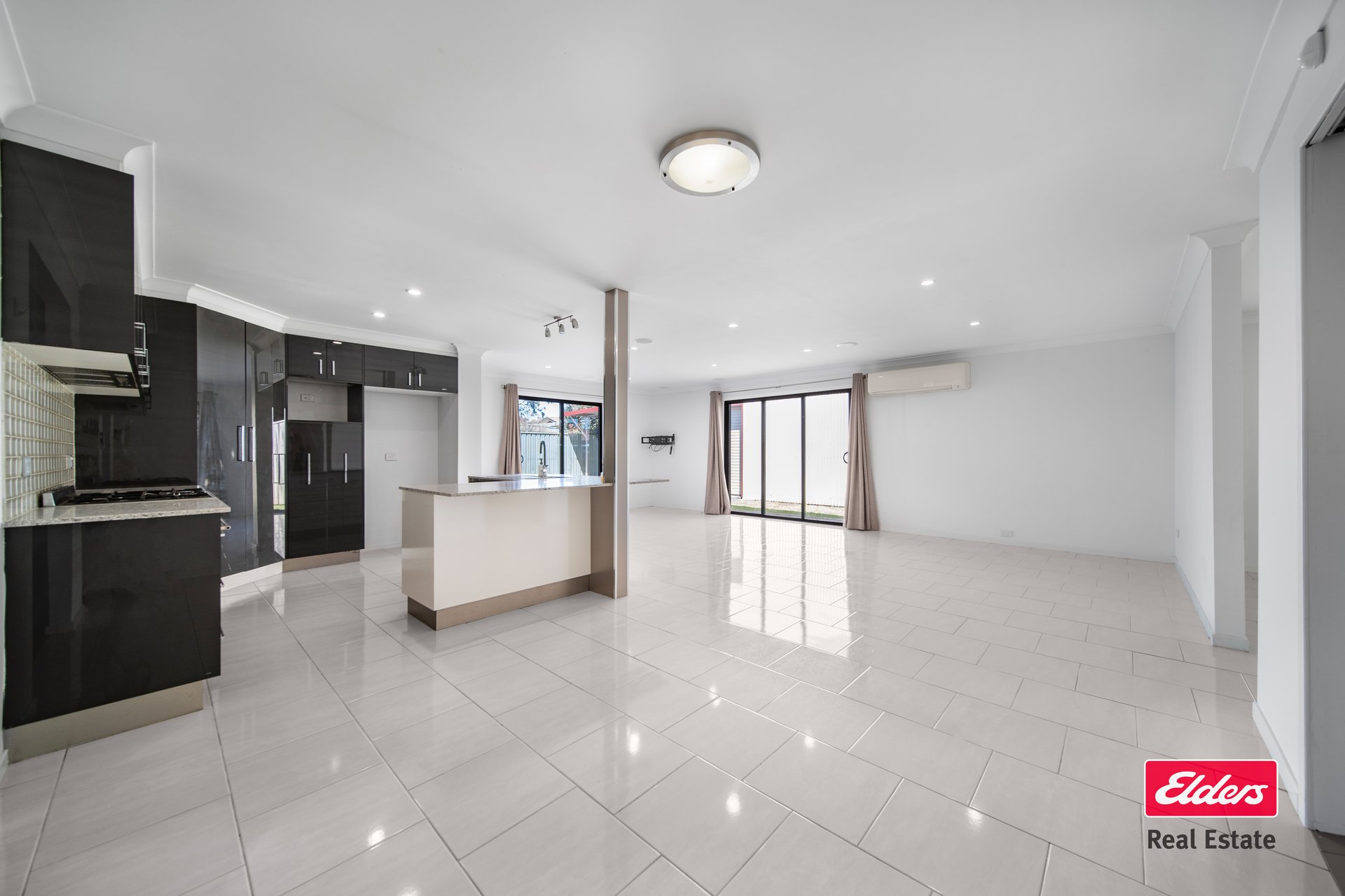 2 Chifley Drive, Dubbo, NSW, 2830