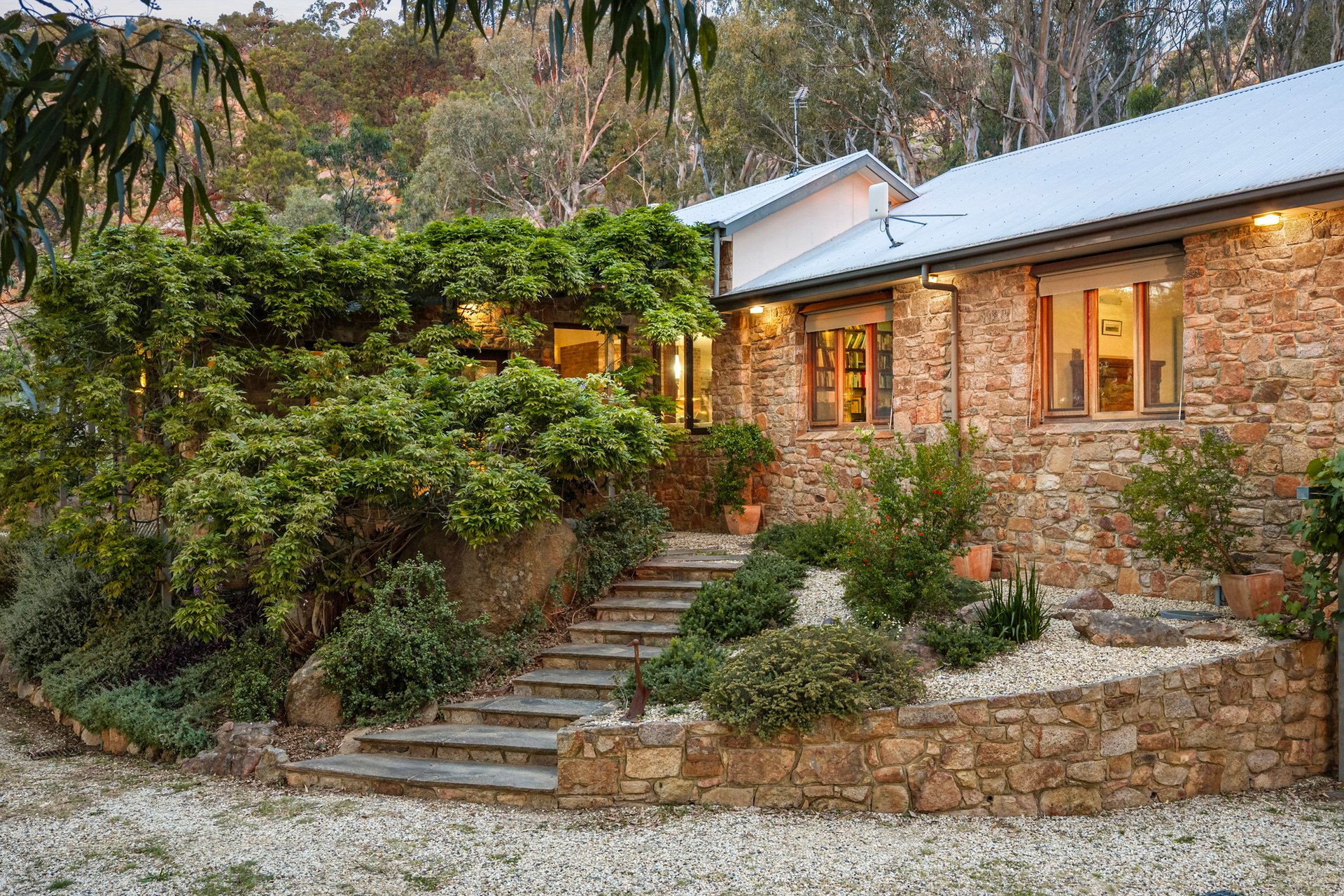 100 Mt Bernard Lane, Avenel, VIC, 3664