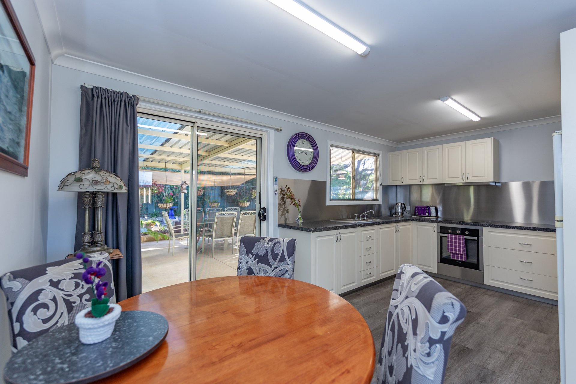 6 Bishop Court — photo 8 of 10