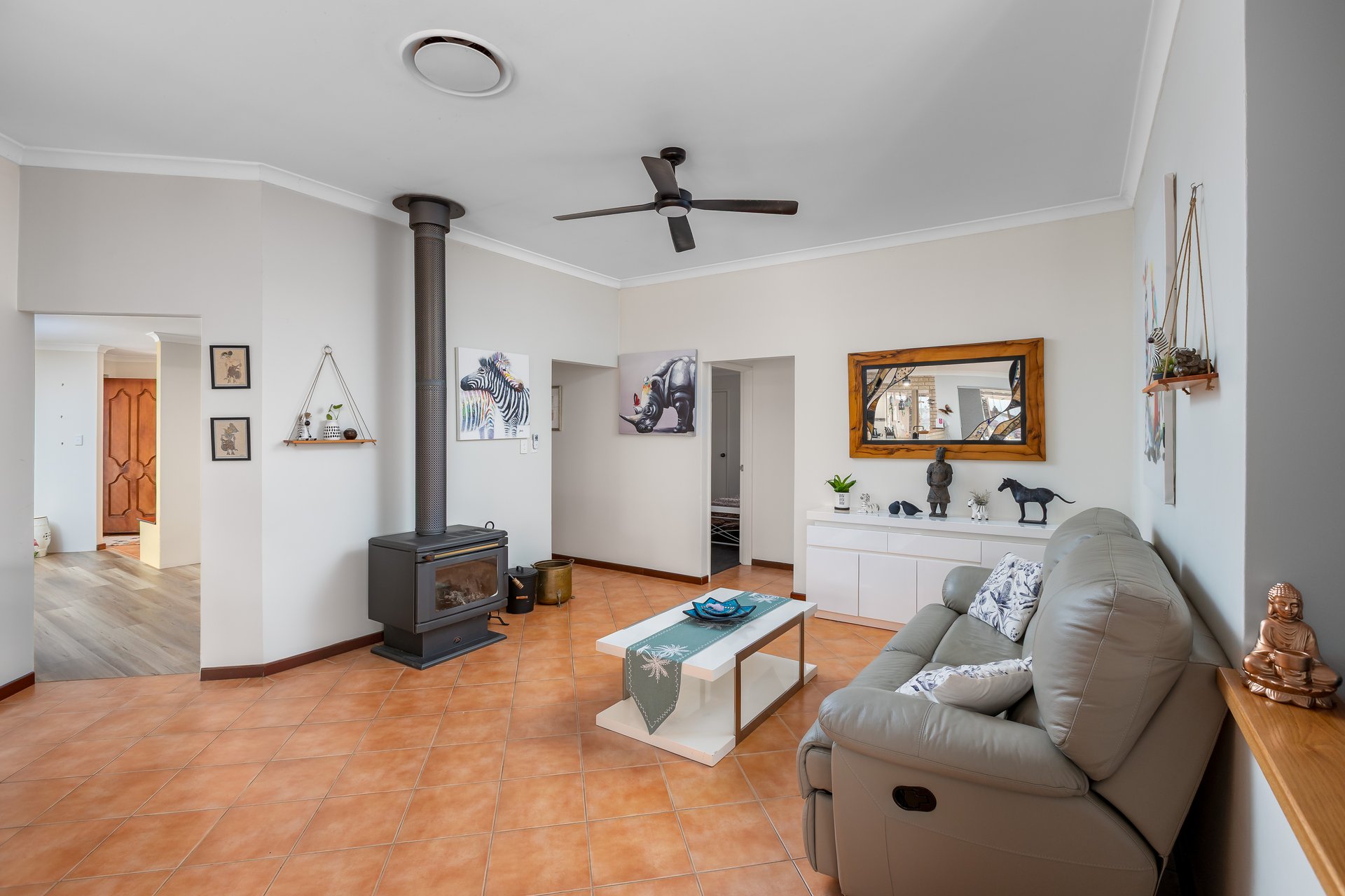 8 Oates Close — photo 5 of 10